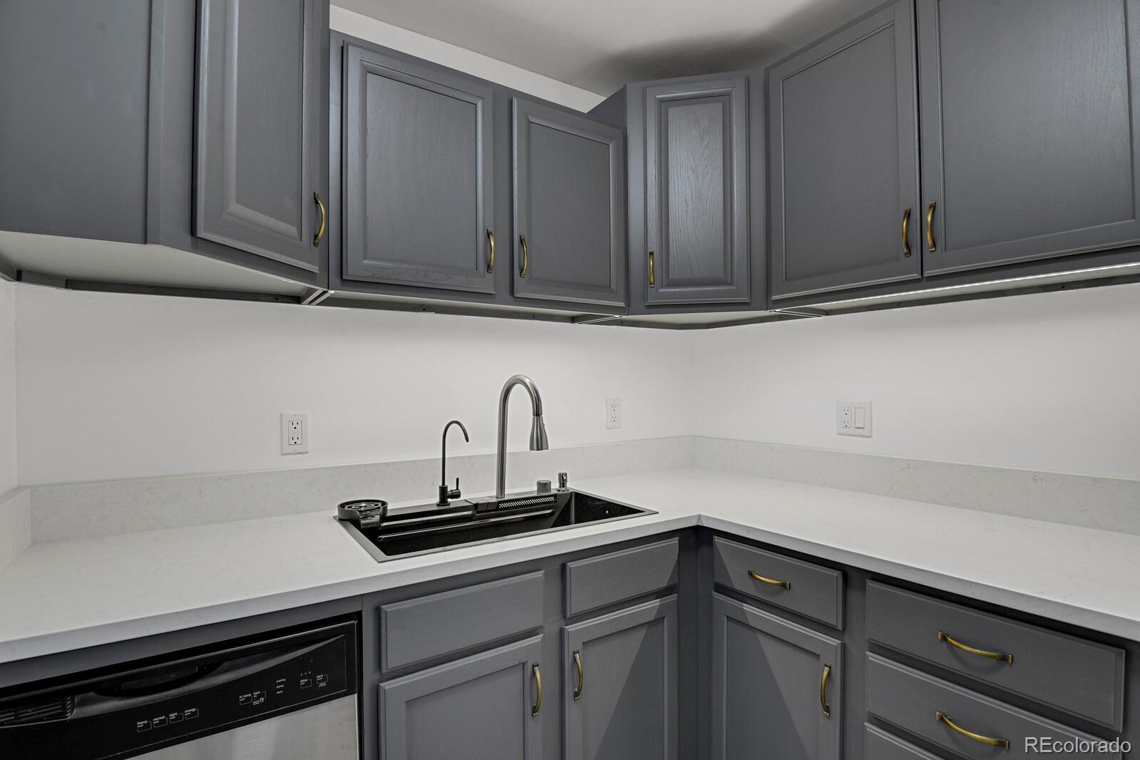 MLS Image #9 for 8381  vine street,denver, Colorado