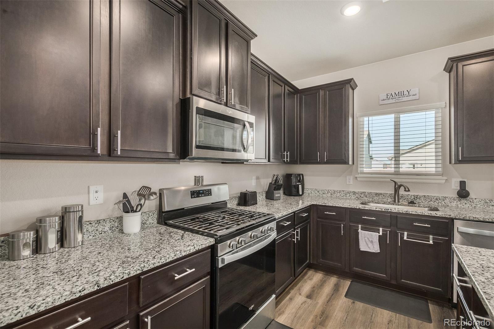MLS Image #6 for 8829  yampa street,commerce city, Colorado