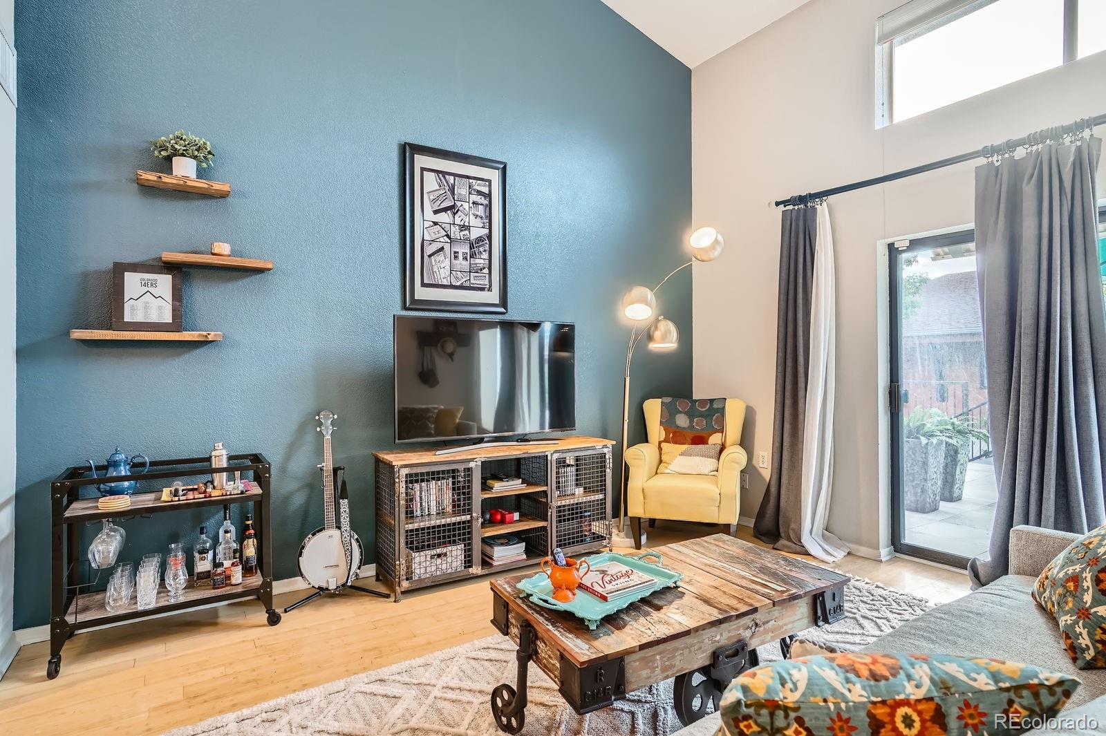 MLS Image #6 for 3295  blake street,denver, Colorado