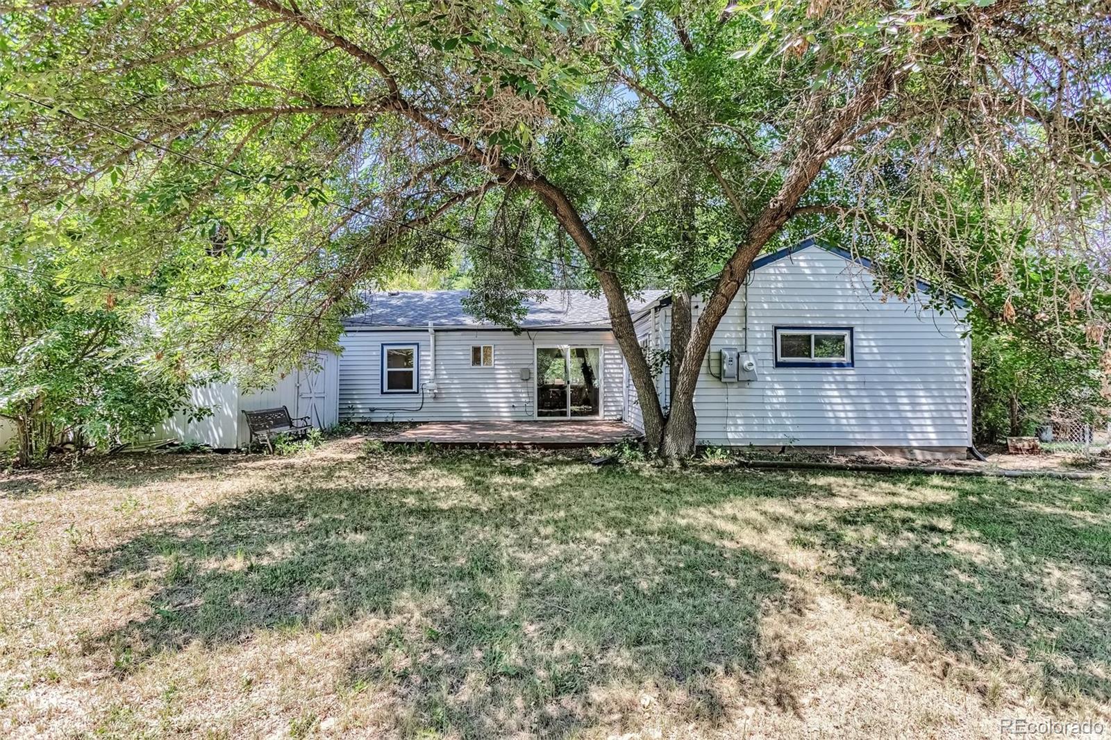 MLS Image #14 for 3052 s grape way,denver, Colorado