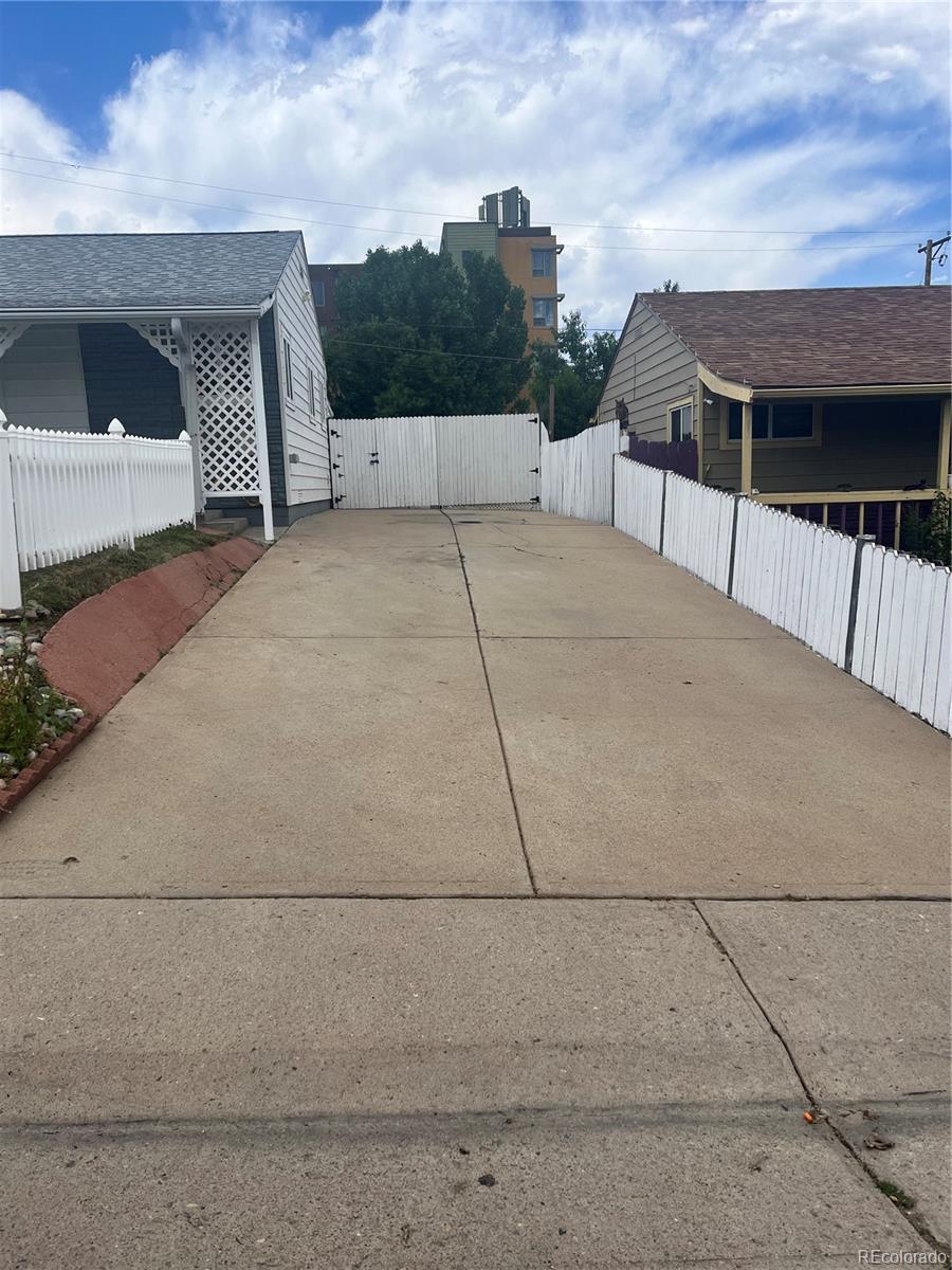 MLS Image #10 for 5041 w nevada place,denver, Colorado