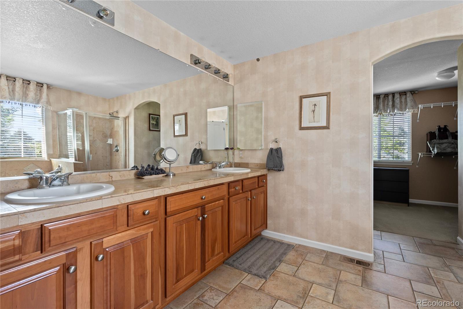 MLS Image #8 for 16896 e maplewood drive,aurora, Colorado