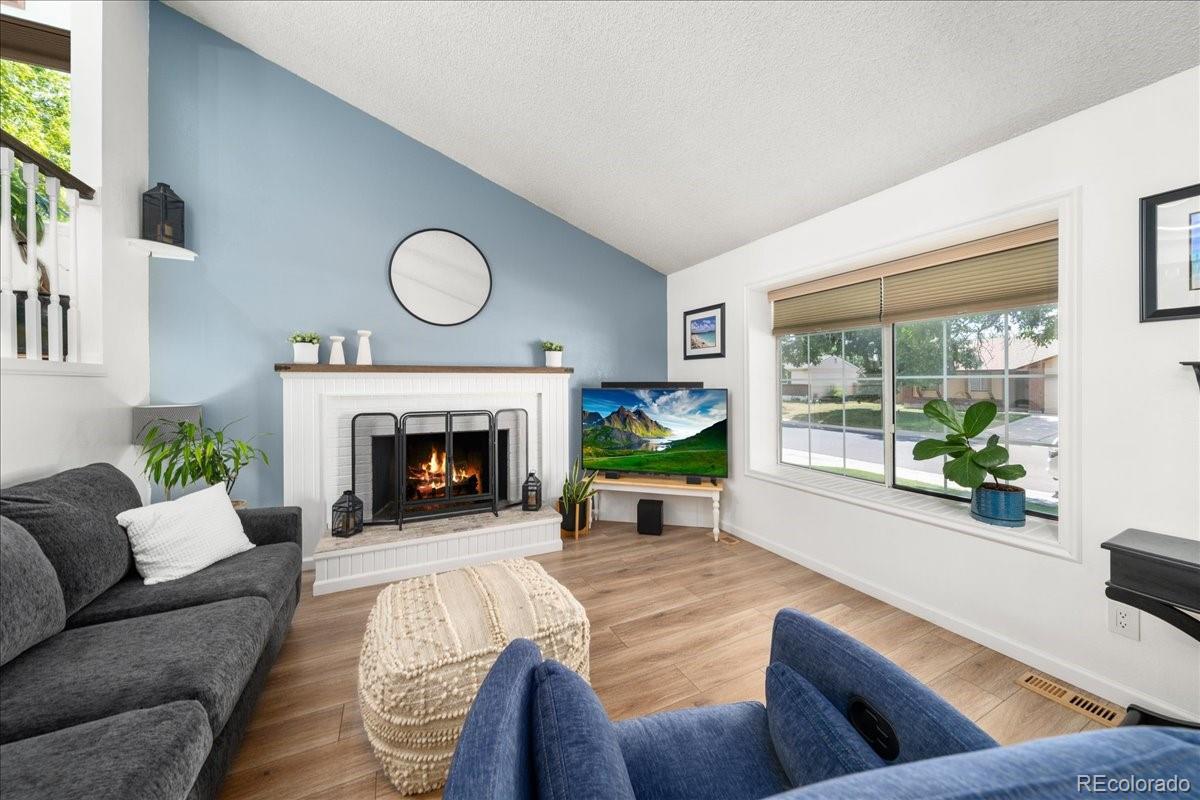 MLS Image #3 for 9655 w bellwood place,littleton, Colorado