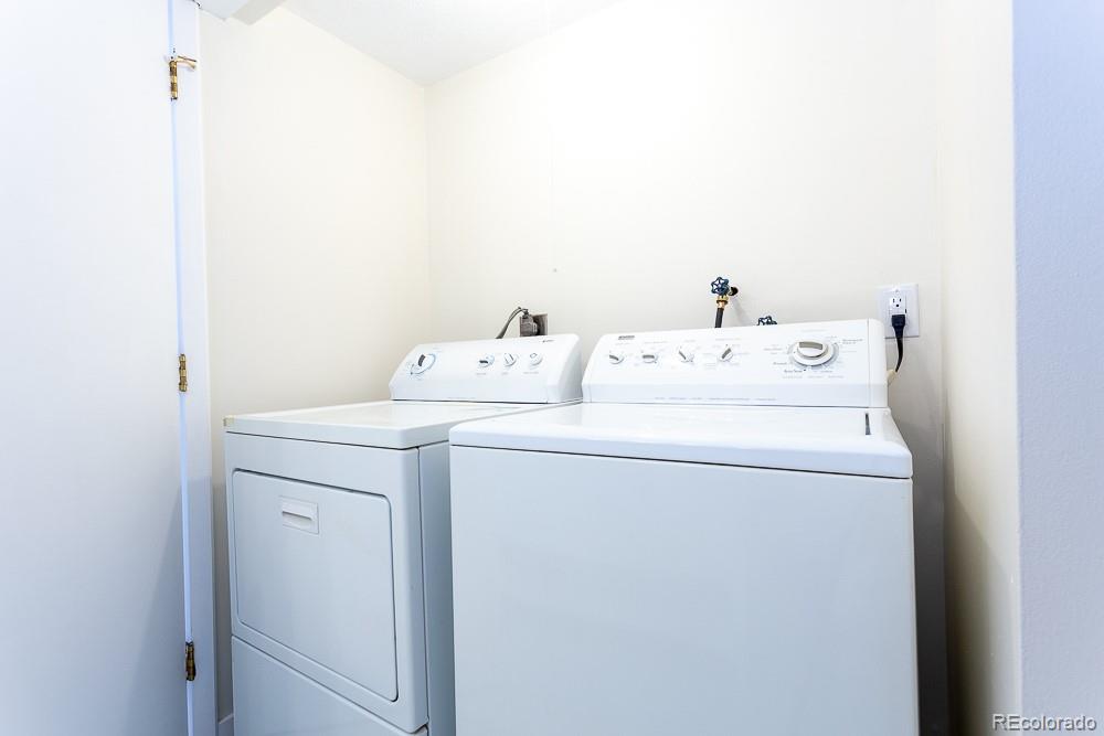 MLS Image #17 for 2525 s dayton way,denver, Colorado