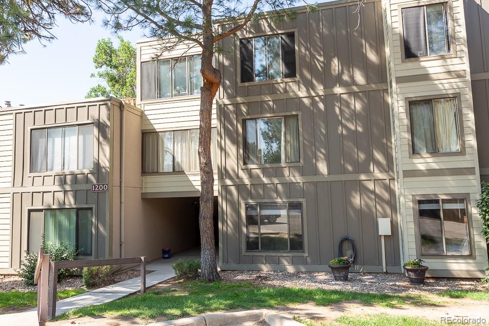 MLS Image #20 for 2525 s dayton way,denver, Colorado