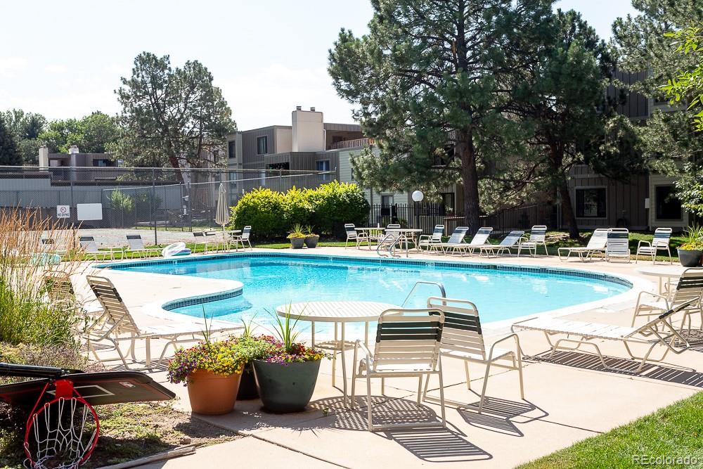 MLS Image #21 for 2525 s dayton way,denver, Colorado