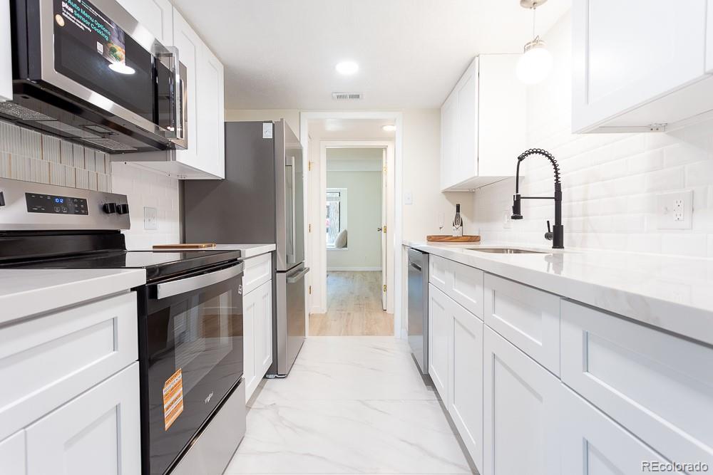 MLS Image #6 for 2525 s dayton way,denver, Colorado