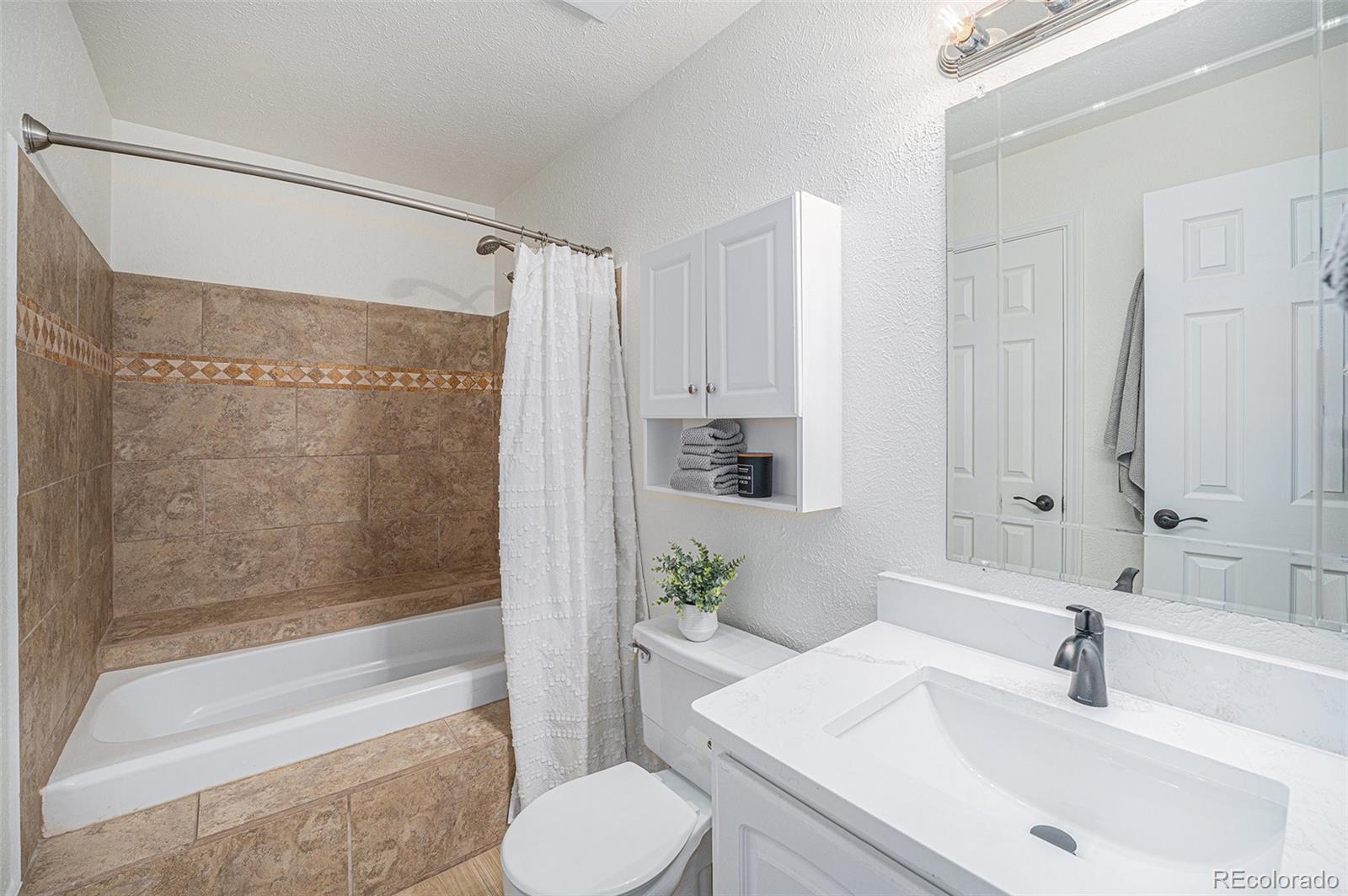 MLS Image #19 for 5696 s robb street,littleton, Colorado
