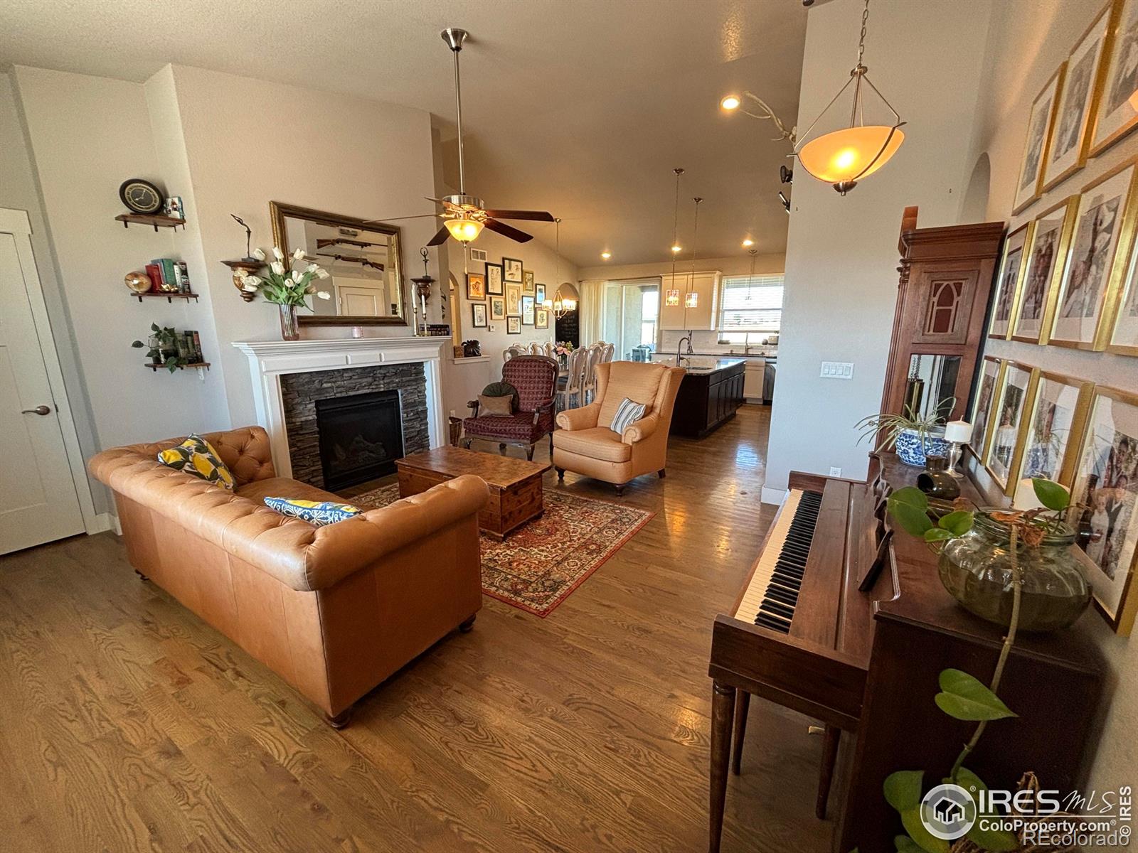 MLS Image #7 for 730 e alameda court,pueblo west, Colorado