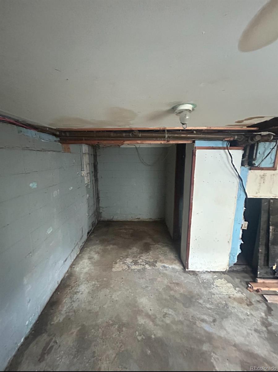 MLS Image #15 for 3341 s canosa court,englewood, Colorado