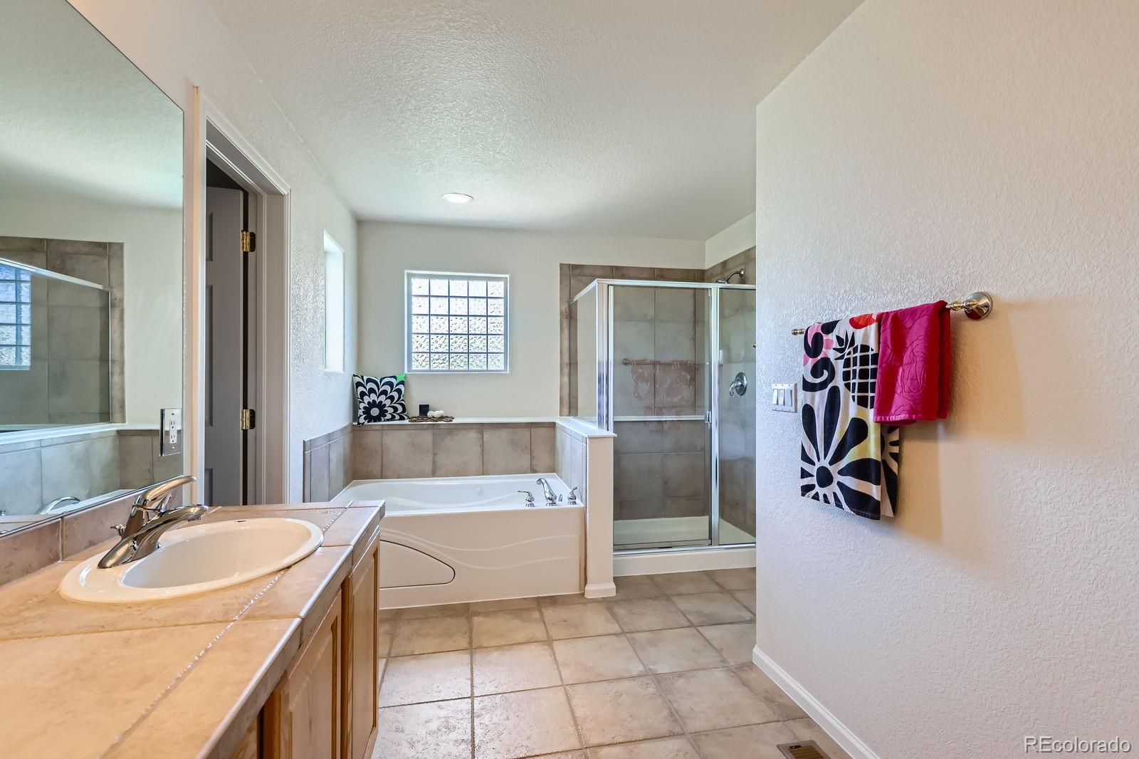 MLS Image #13 for 9780 e florida place,aurora, Colorado
