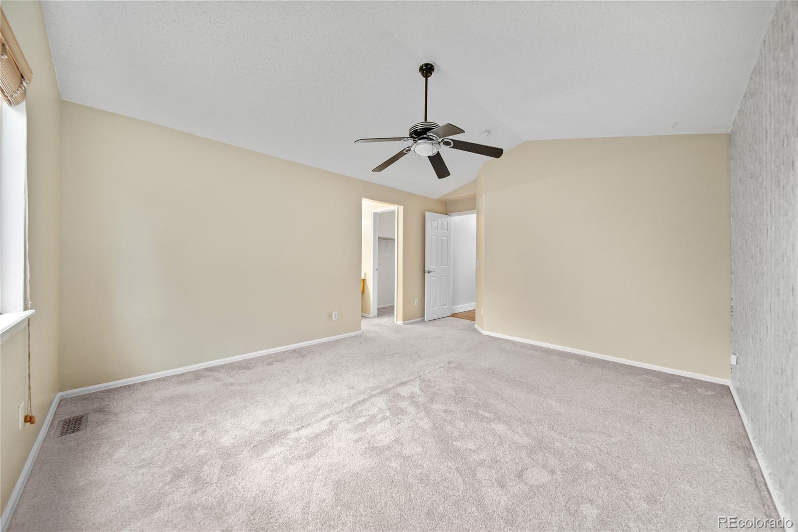 MLS Image #10 for 2242 s uravan street,aurora, Colorado