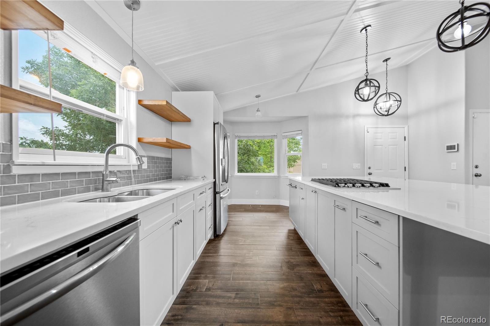 MLS Image #19 for 2242 s uravan street,aurora, Colorado