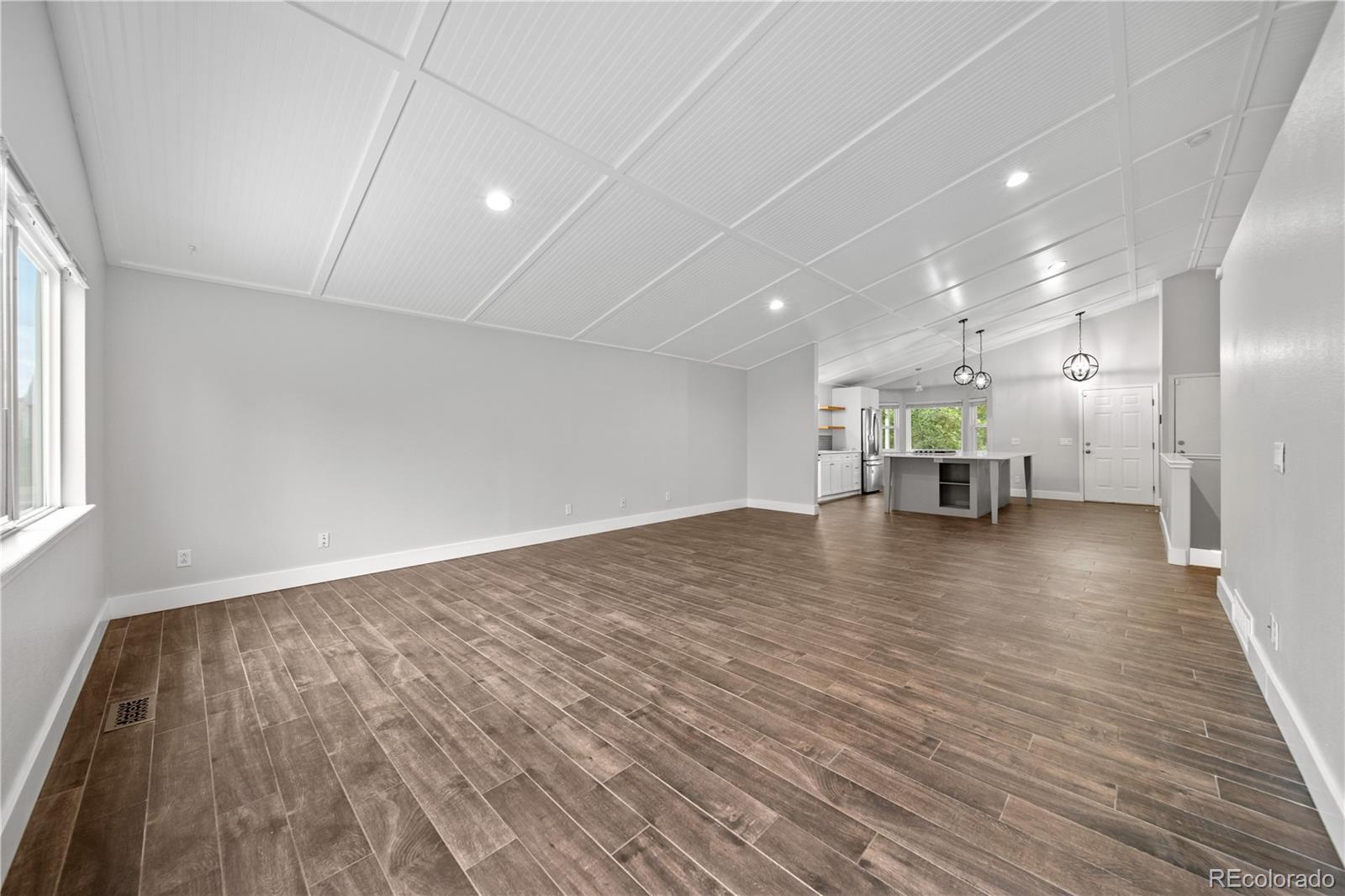 MLS Image #6 for 2242 s uravan street,aurora, Colorado