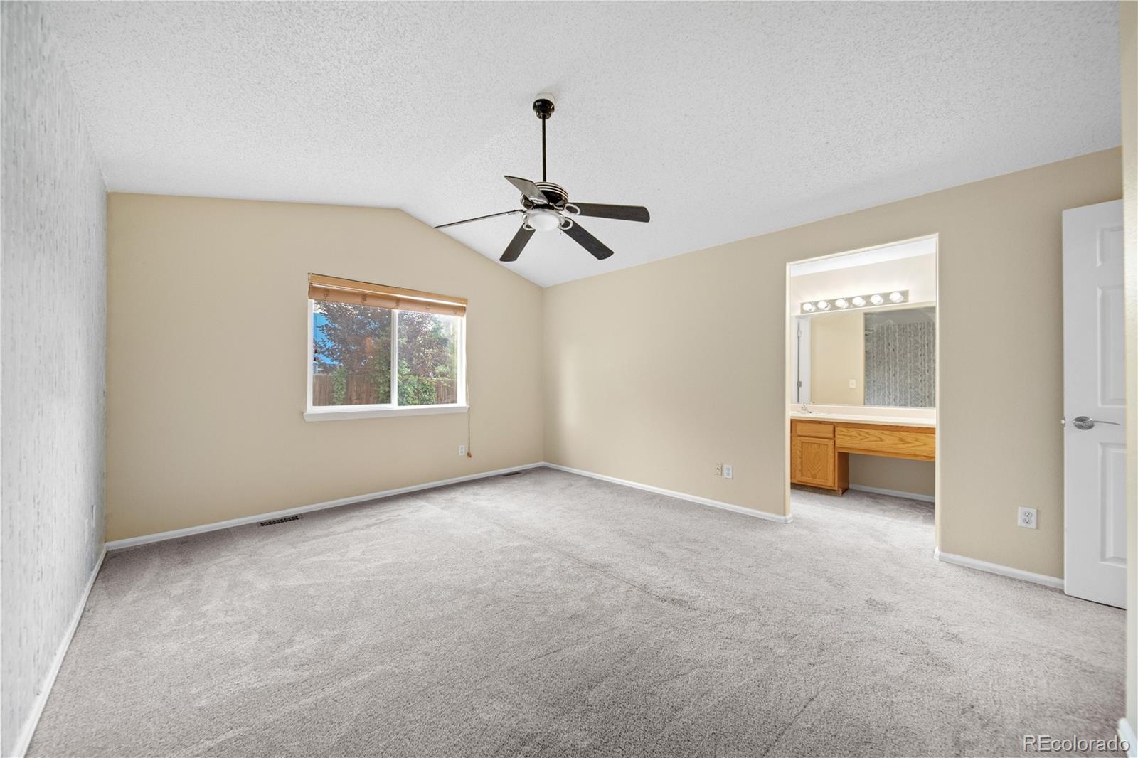 MLS Image #8 for 2242 s uravan street,aurora, Colorado
