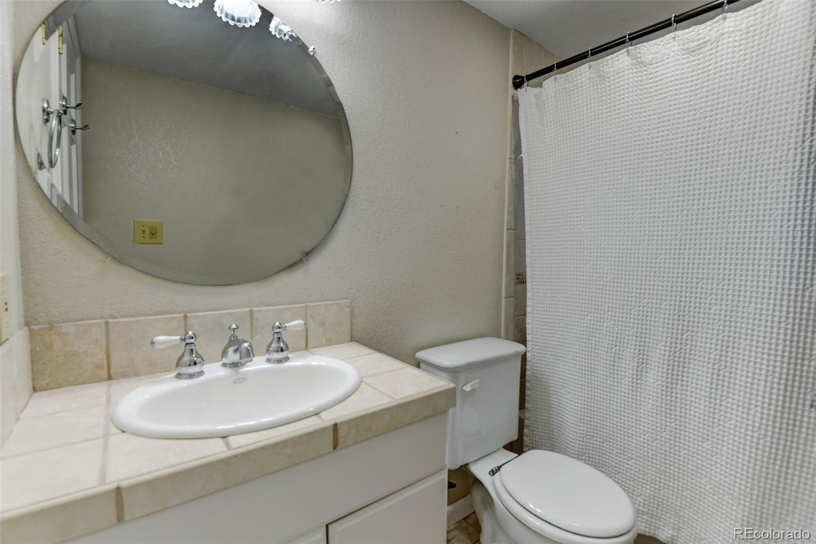 MLS Image #14 for 5690 e cornell avenue,denver, Colorado