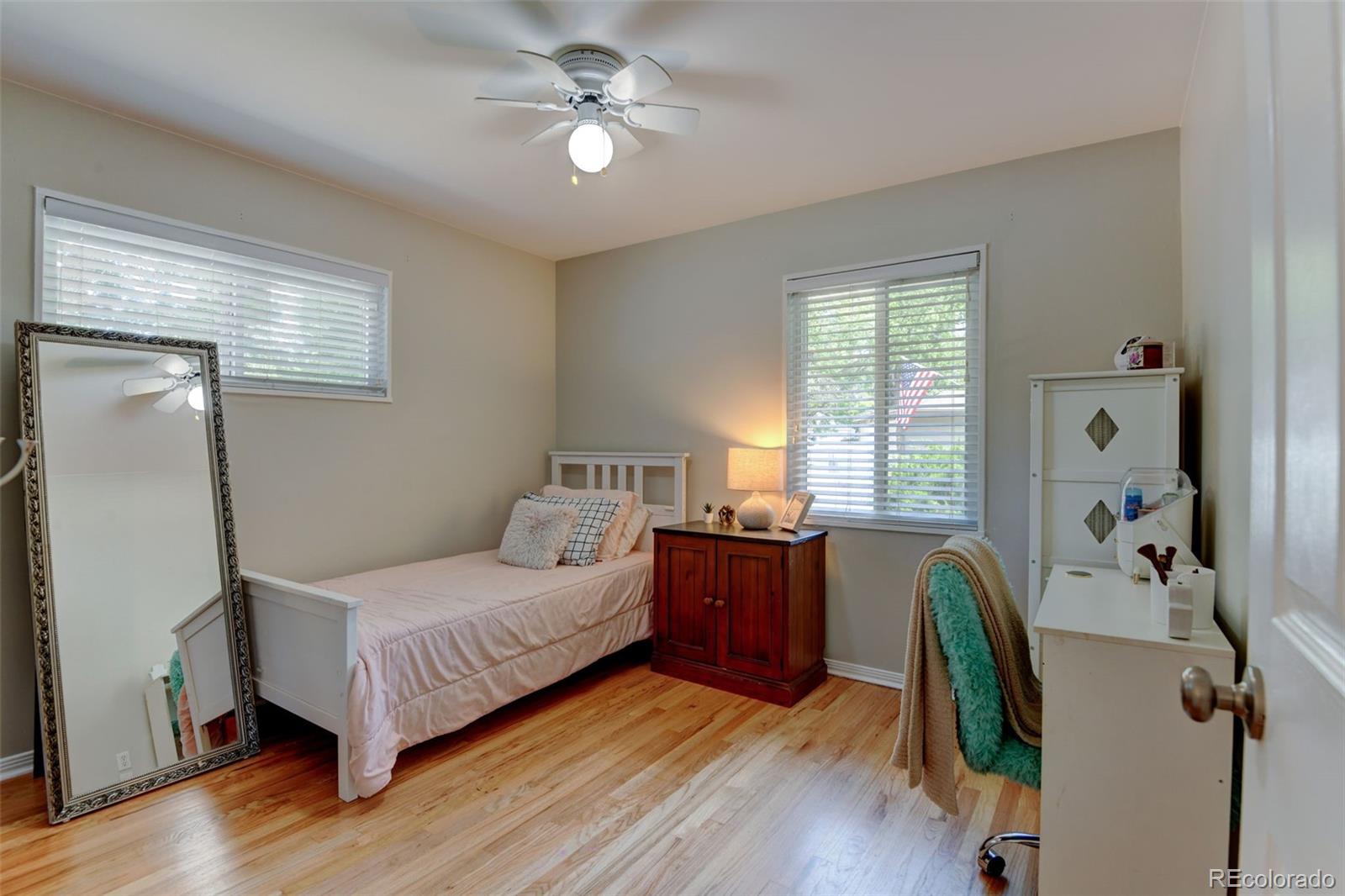 MLS Image #9 for 5690 e cornell avenue,denver, Colorado