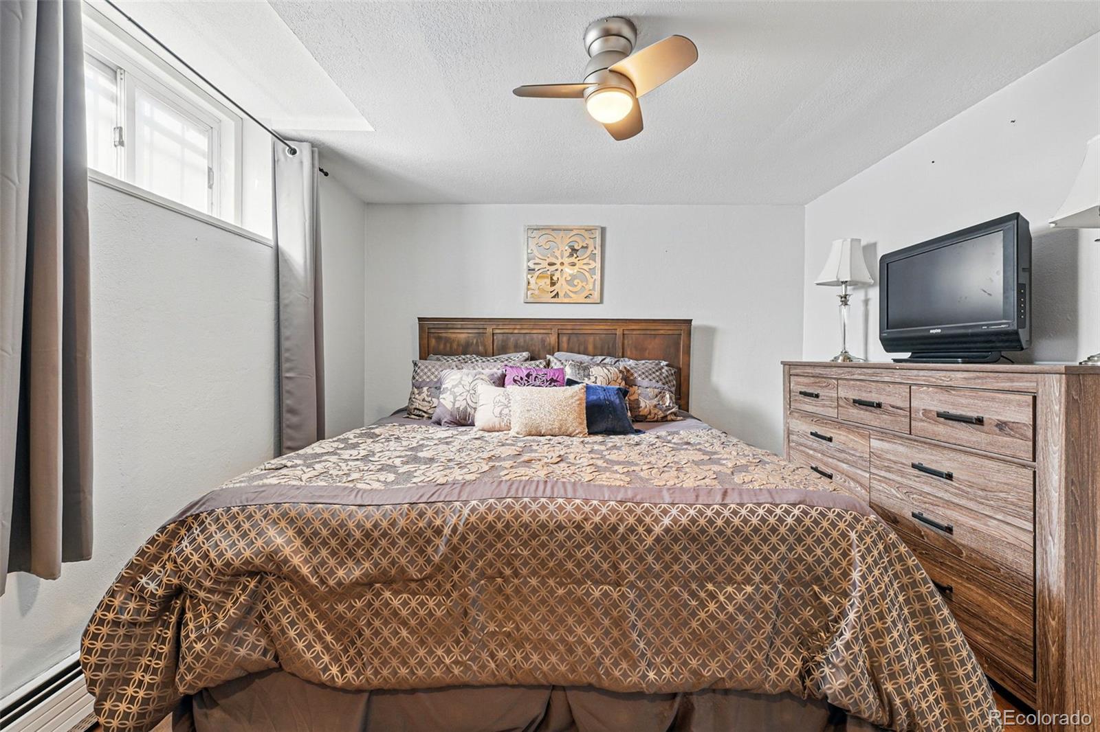 MLS Image #22 for 1165 n pennsylvania street,denver, Colorado