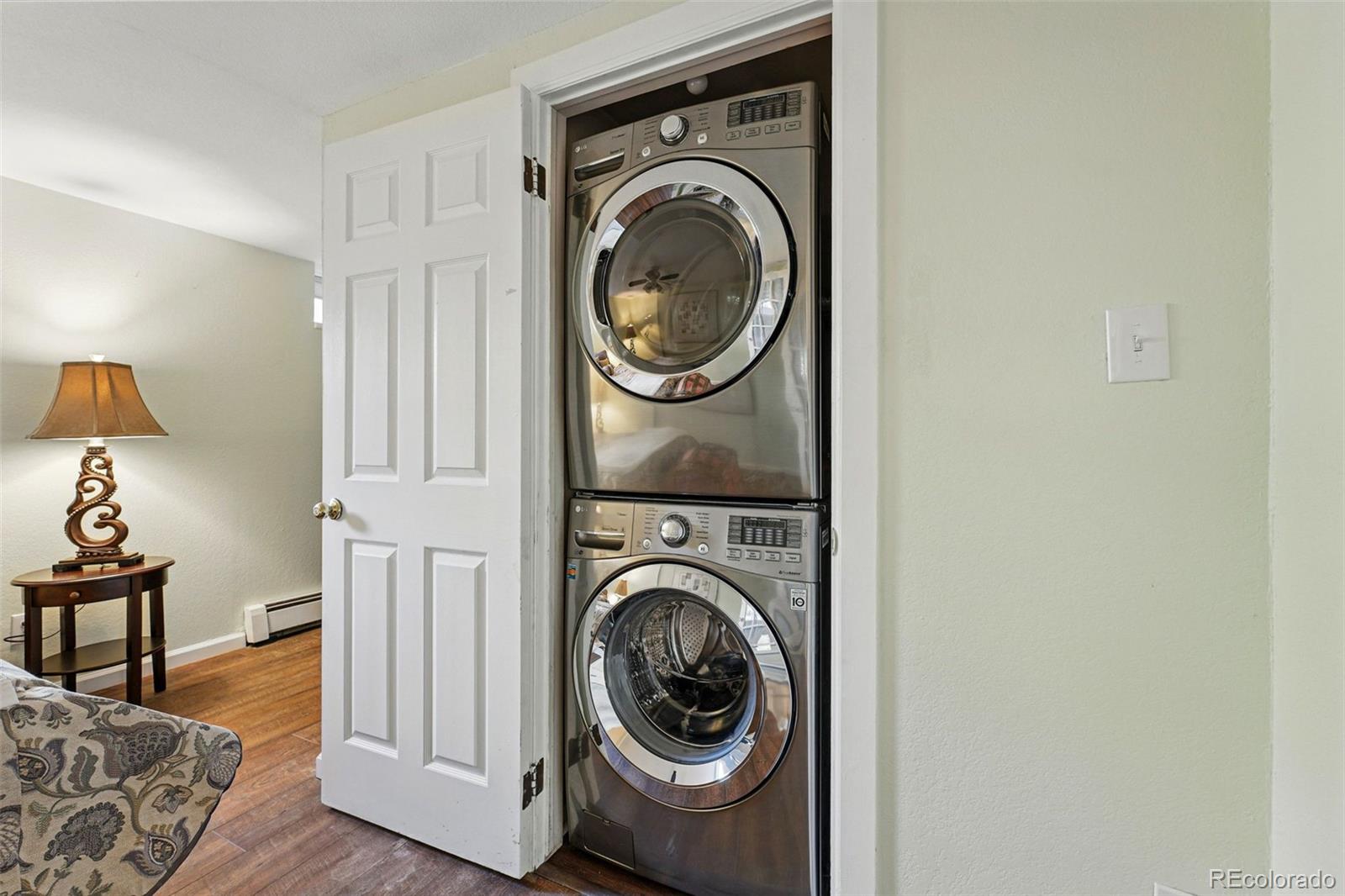 MLS Image #30 for 1165 n pennsylvania street,denver, Colorado