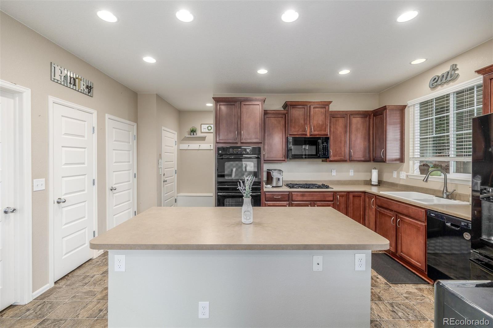 MLS Image #14 for 179 n irvington street,aurora, Colorado