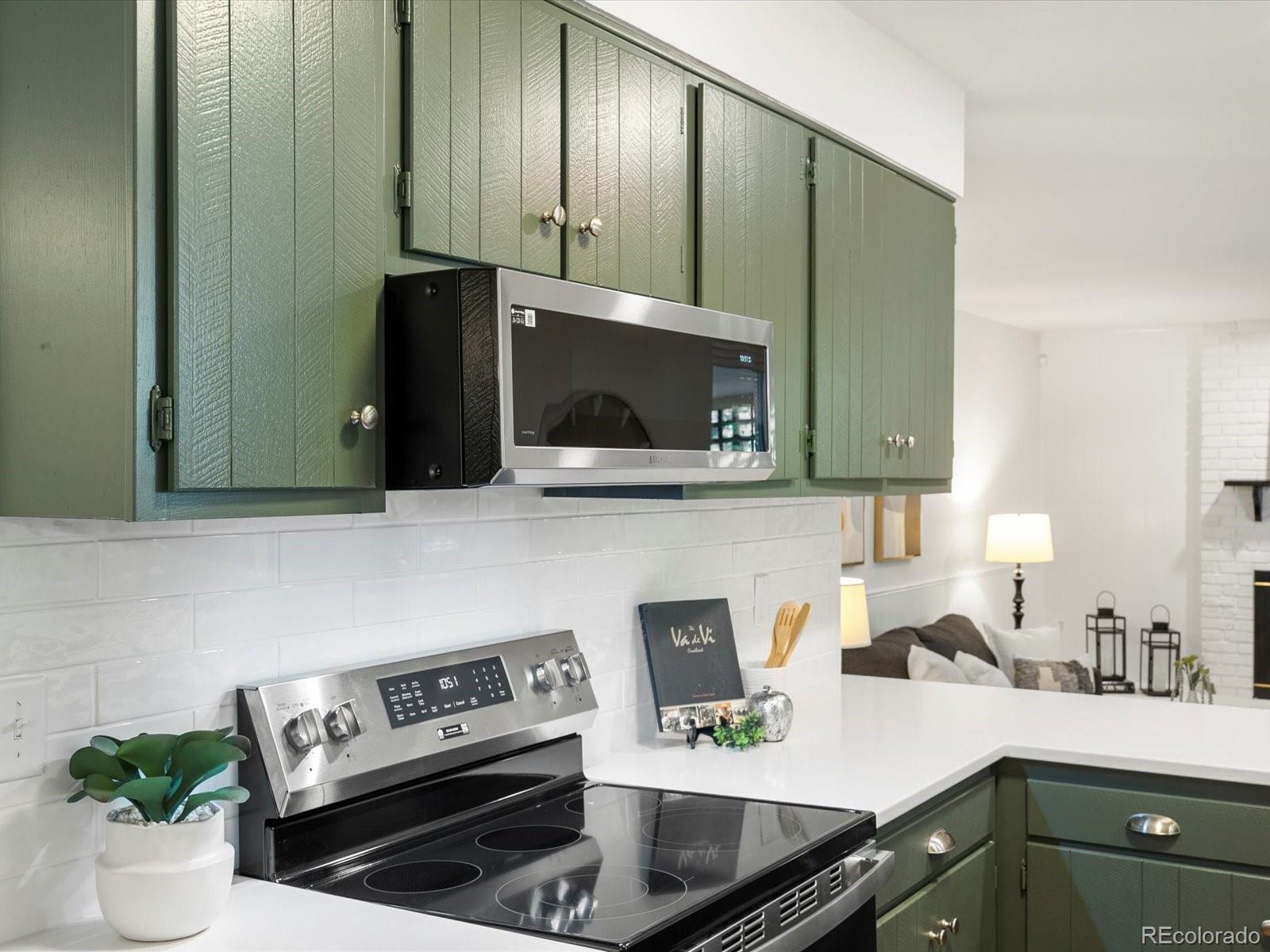 MLS Image #14 for 1067 e 15th avenue,broomfield, Colorado