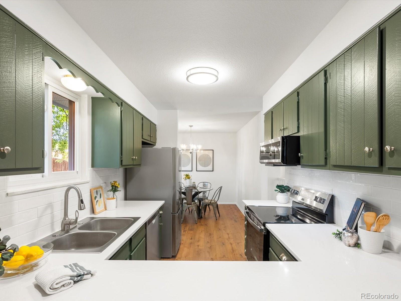 MLS Image #15 for 1067 e 15th avenue,broomfield, Colorado