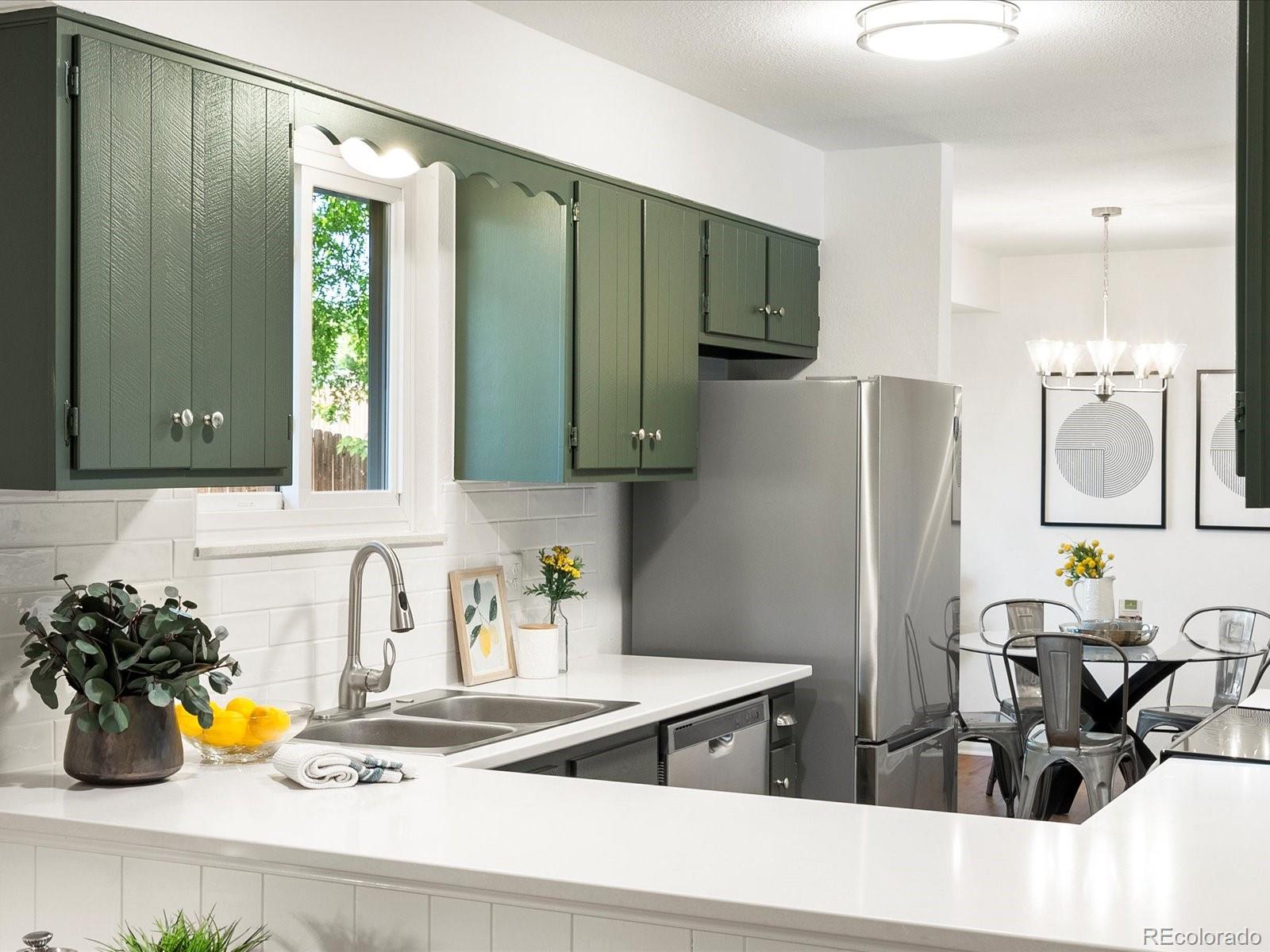 MLS Image #17 for 1067 e 15th avenue,broomfield, Colorado