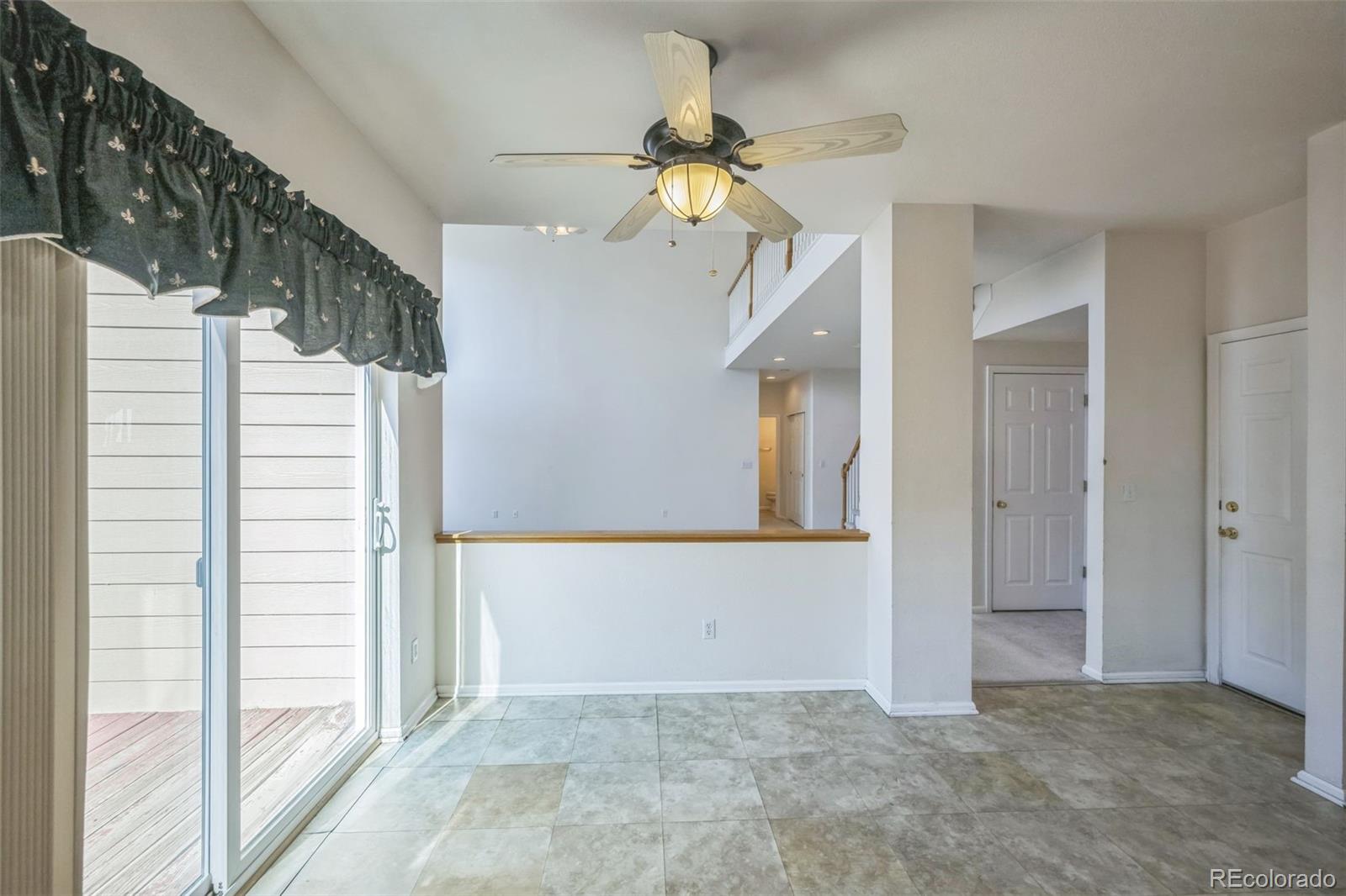 MLS Image #11 for 19076 e lasalle place,aurora, Colorado