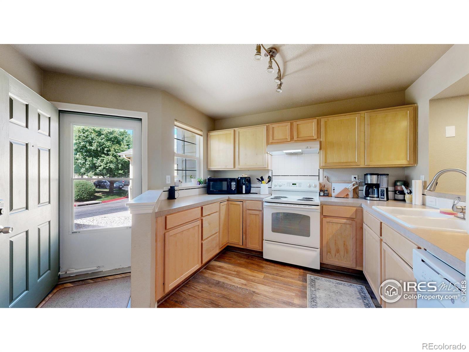 MLS Image #9 for 1109  andrews peak drive,fort collins, Colorado