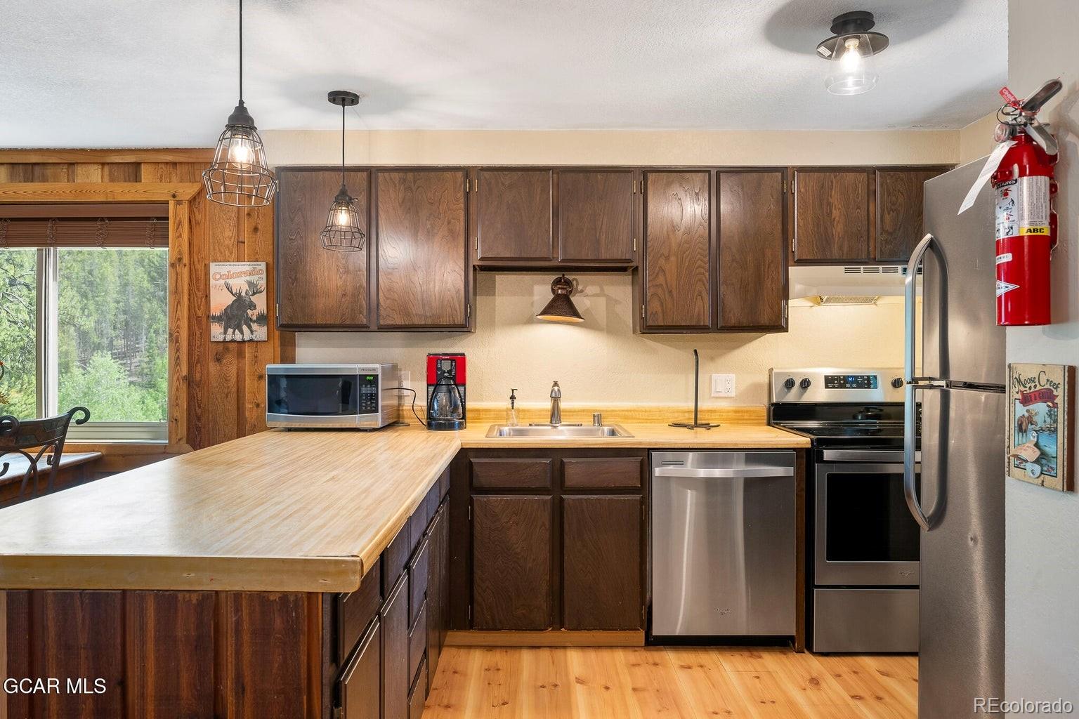 MLS Image #11 for 189  village drive,winter park, Colorado