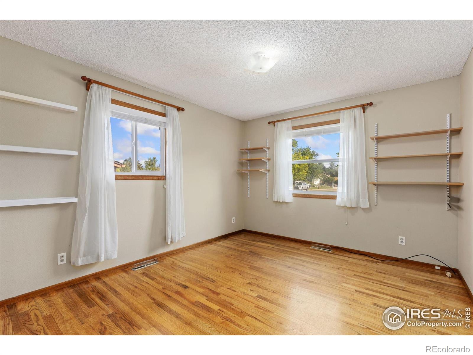 MLS Image #12 for 2516  mountain view avenue,longmont, Colorado