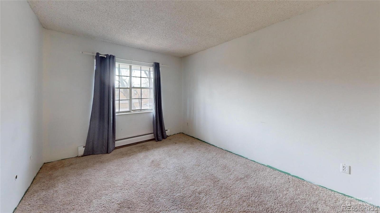 MLS Image #11 for 2225 s jasmine street,denver, Colorado