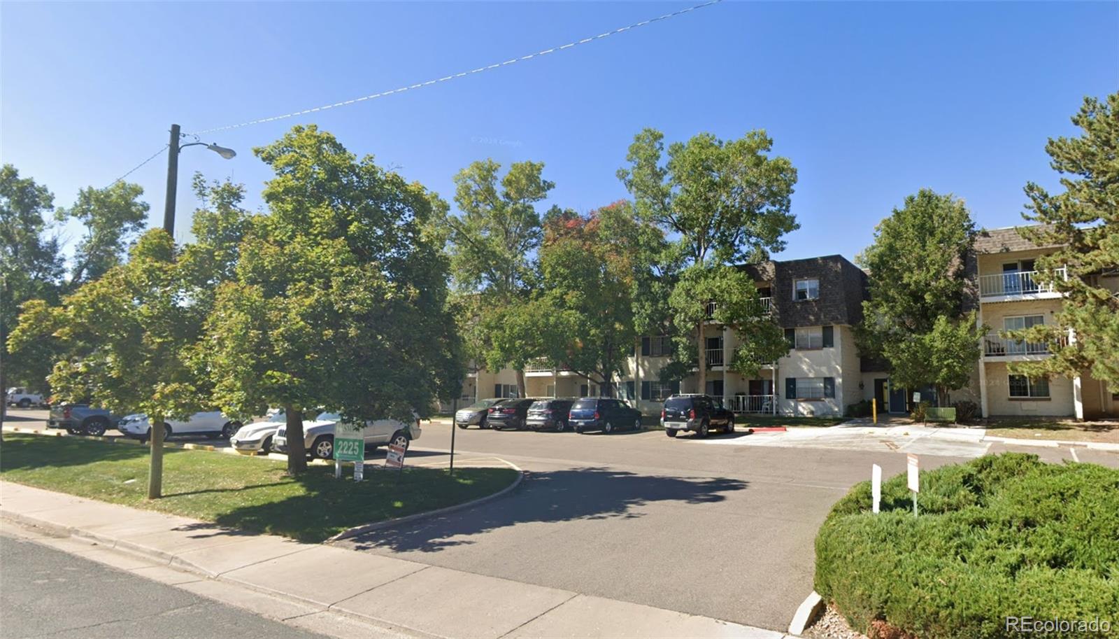 MLS Image #18 for 2225 s jasmine street,denver, Colorado