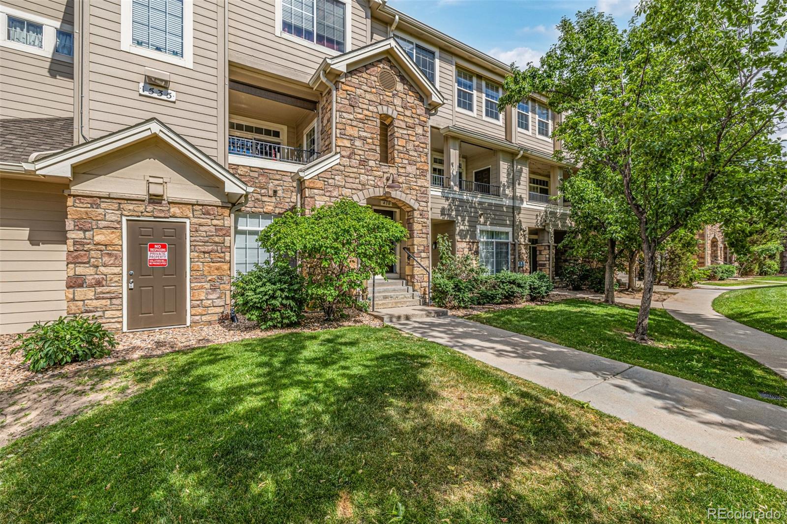 MLS Image #3 for 1535 s florence way,aurora, Colorado