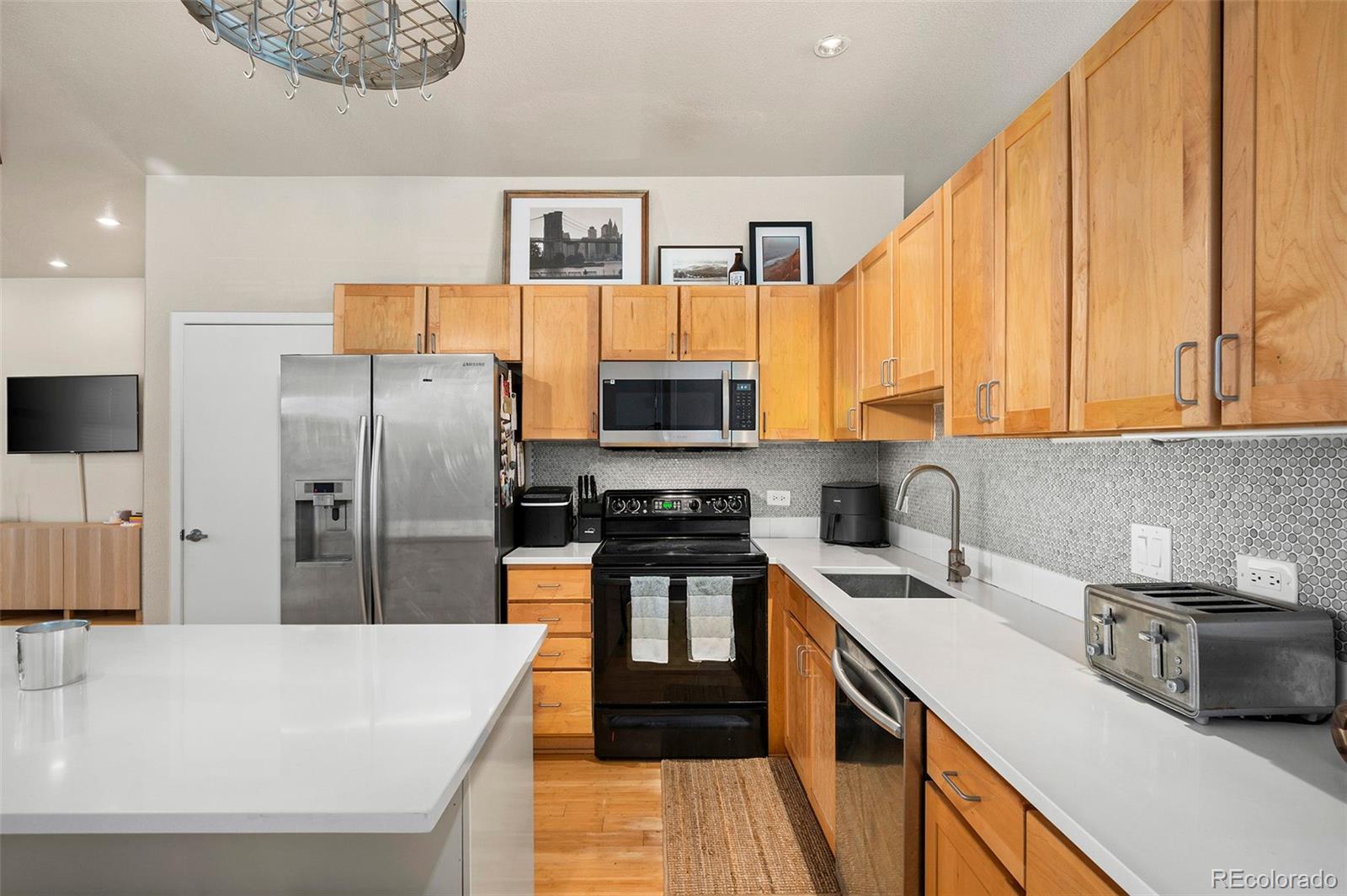 MLS Image #7 for 3225  blake street,denver, Colorado