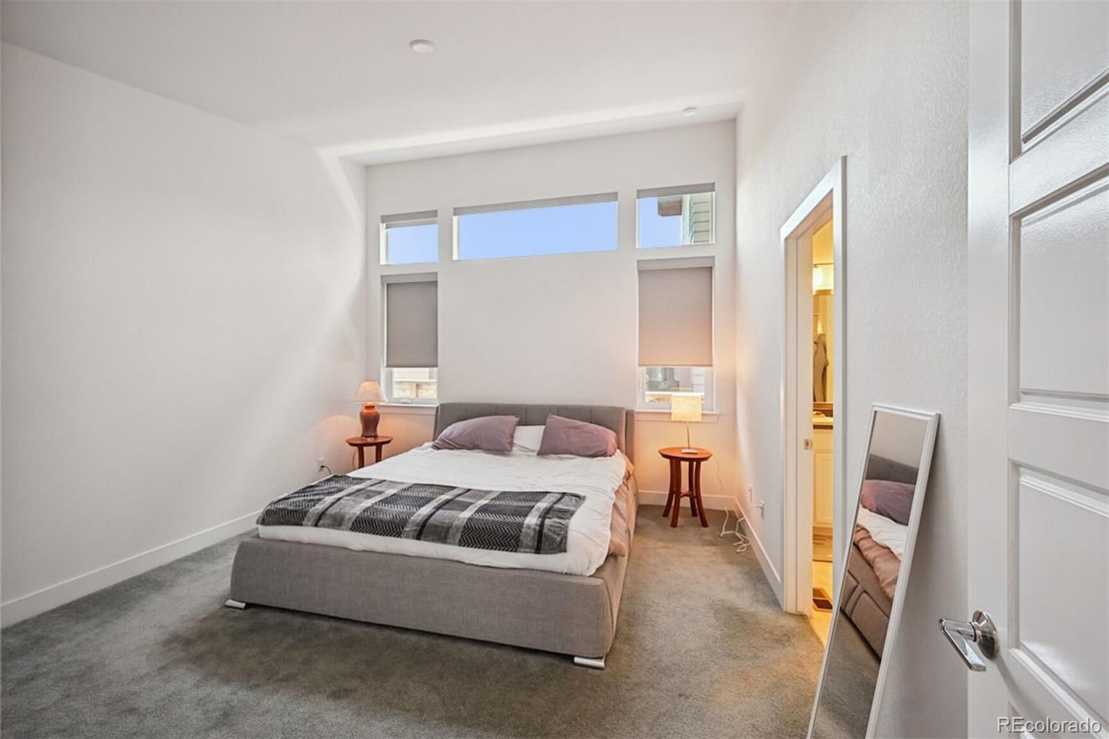 MLS Image #10 for 11059 e 25th drive,aurora, Colorado
