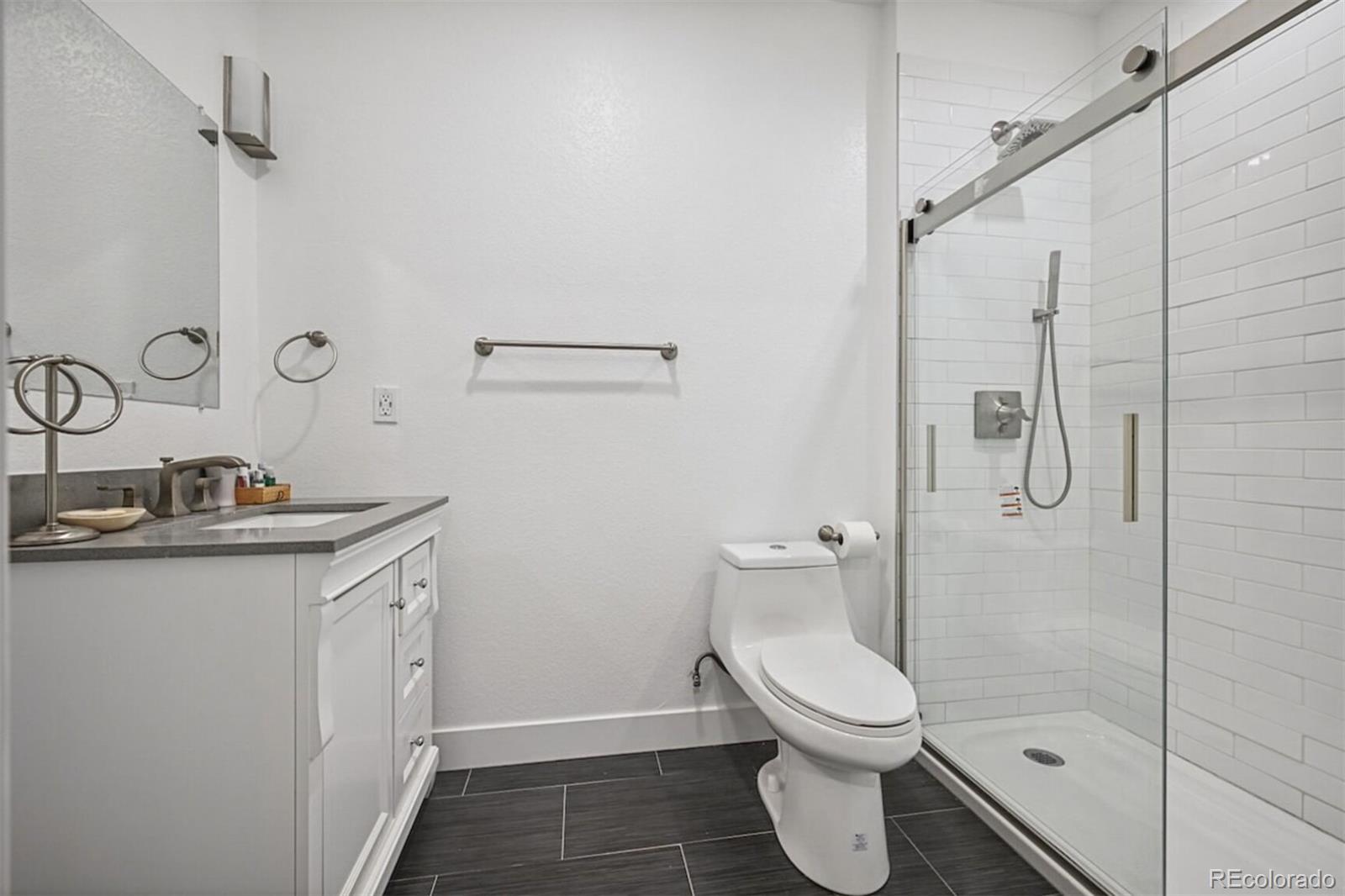 MLS Image #23 for 11059 e 25th drive,aurora, Colorado