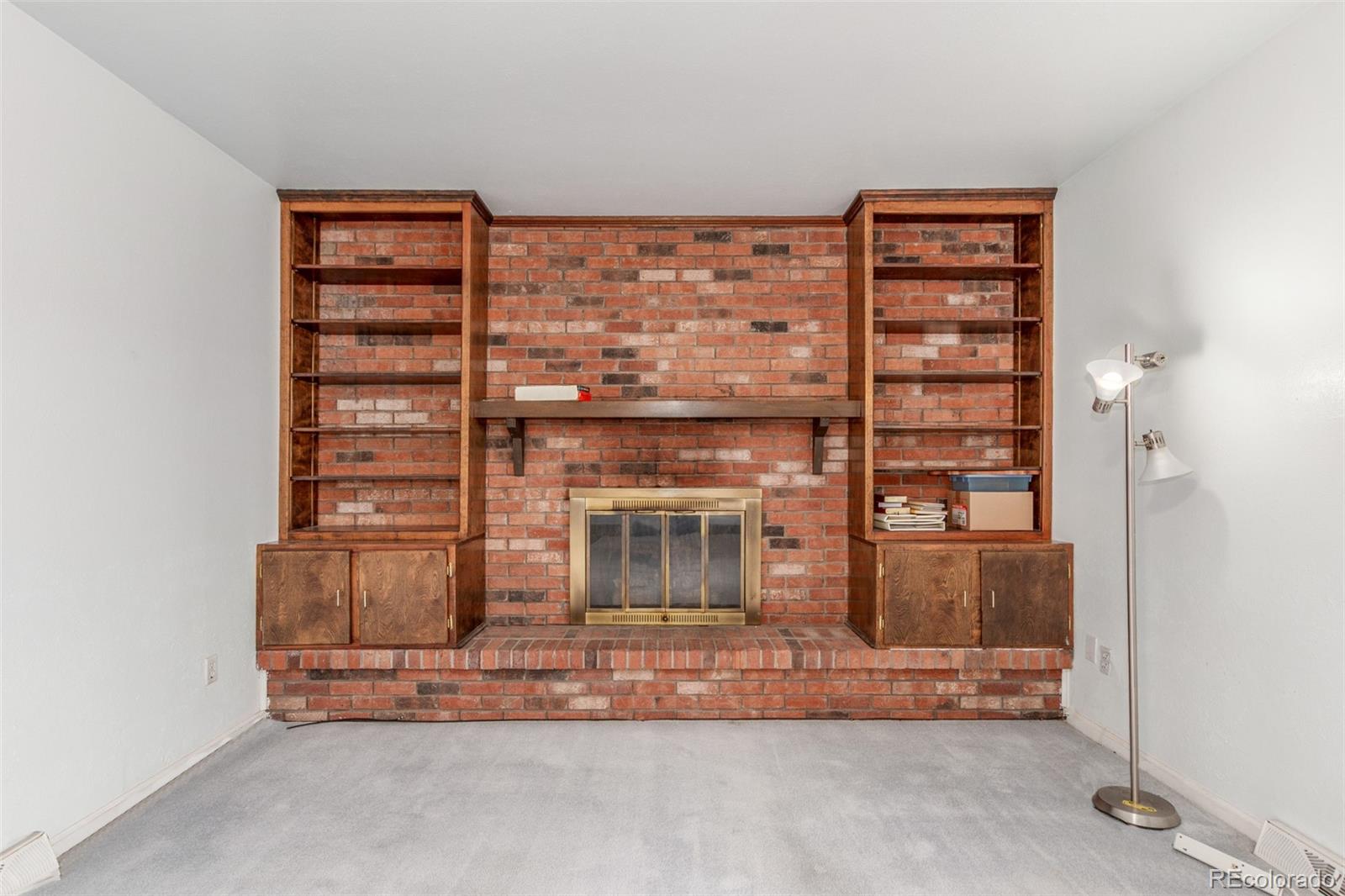 MLS Image #14 for 16699 e 7th avenue,aurora, Colorado
