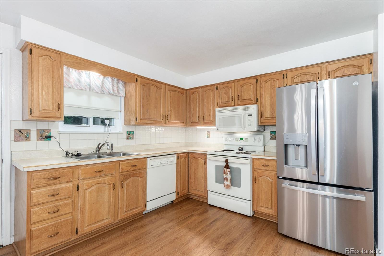 MLS Image #19 for 16699 e 7th avenue,aurora, Colorado