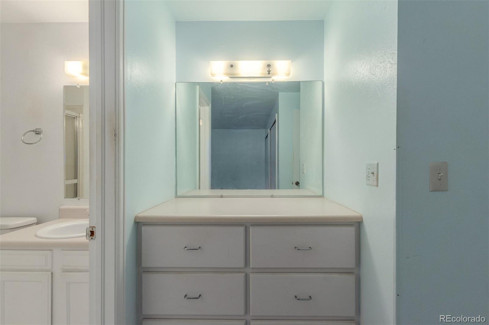 MLS Image #25 for 16699 e 7th avenue,aurora, Colorado