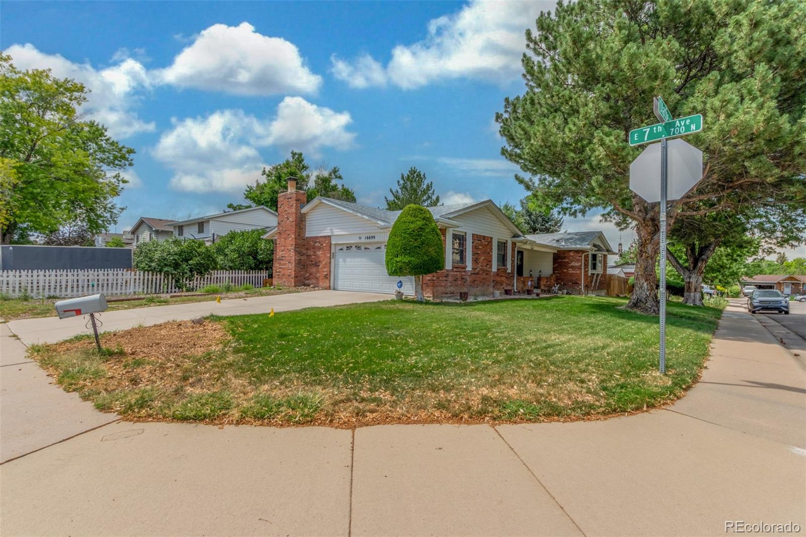 MLS Image #4 for 16699 e 7th avenue,aurora, Colorado