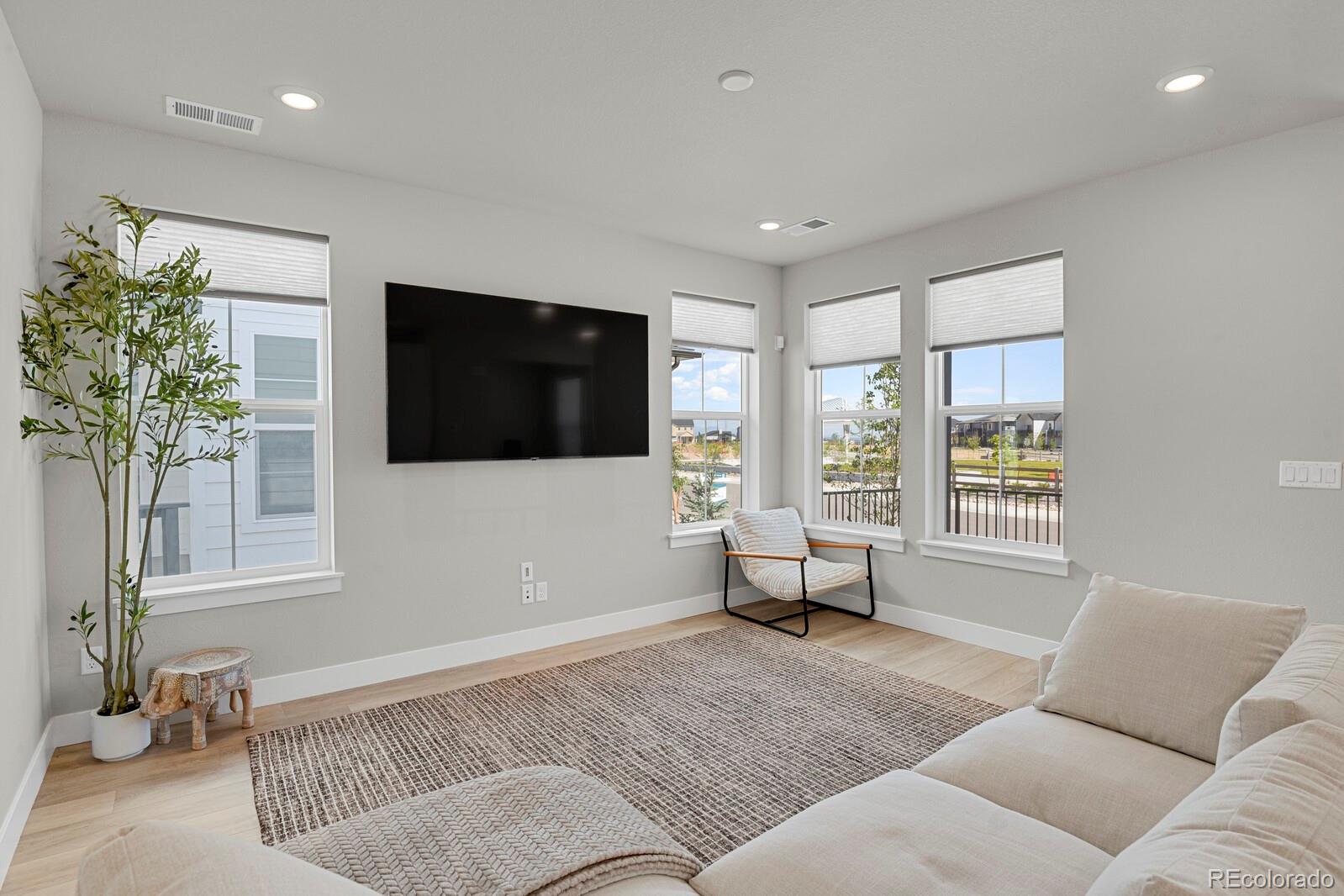 MLS Image #6 for 7198  watercress drive,littleton, Colorado