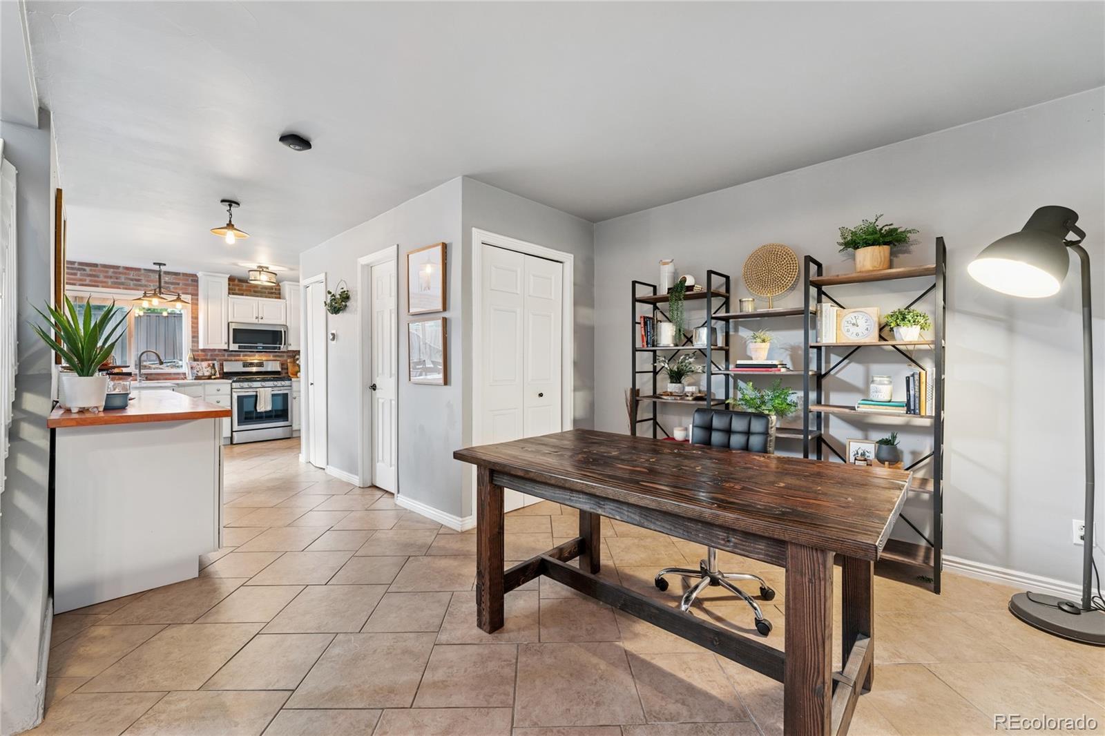MLS Image #13 for 561  james street,highlands ranch, Colorado