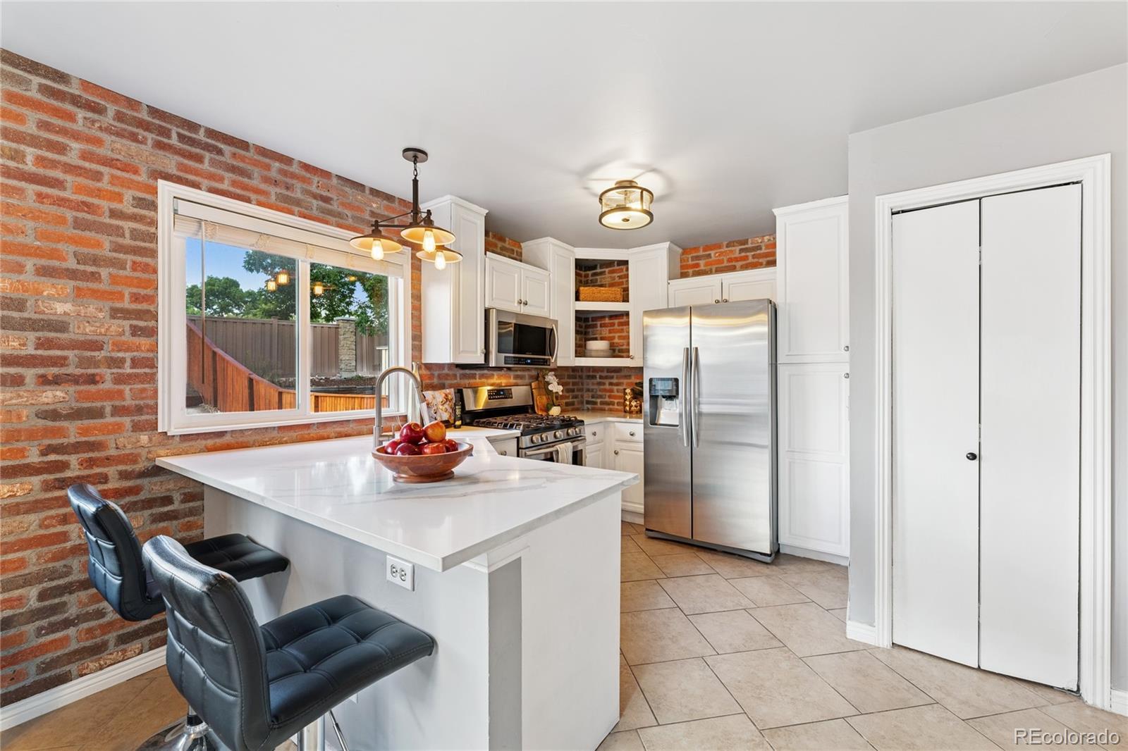 MLS Image #3 for 561  james street,highlands ranch, Colorado