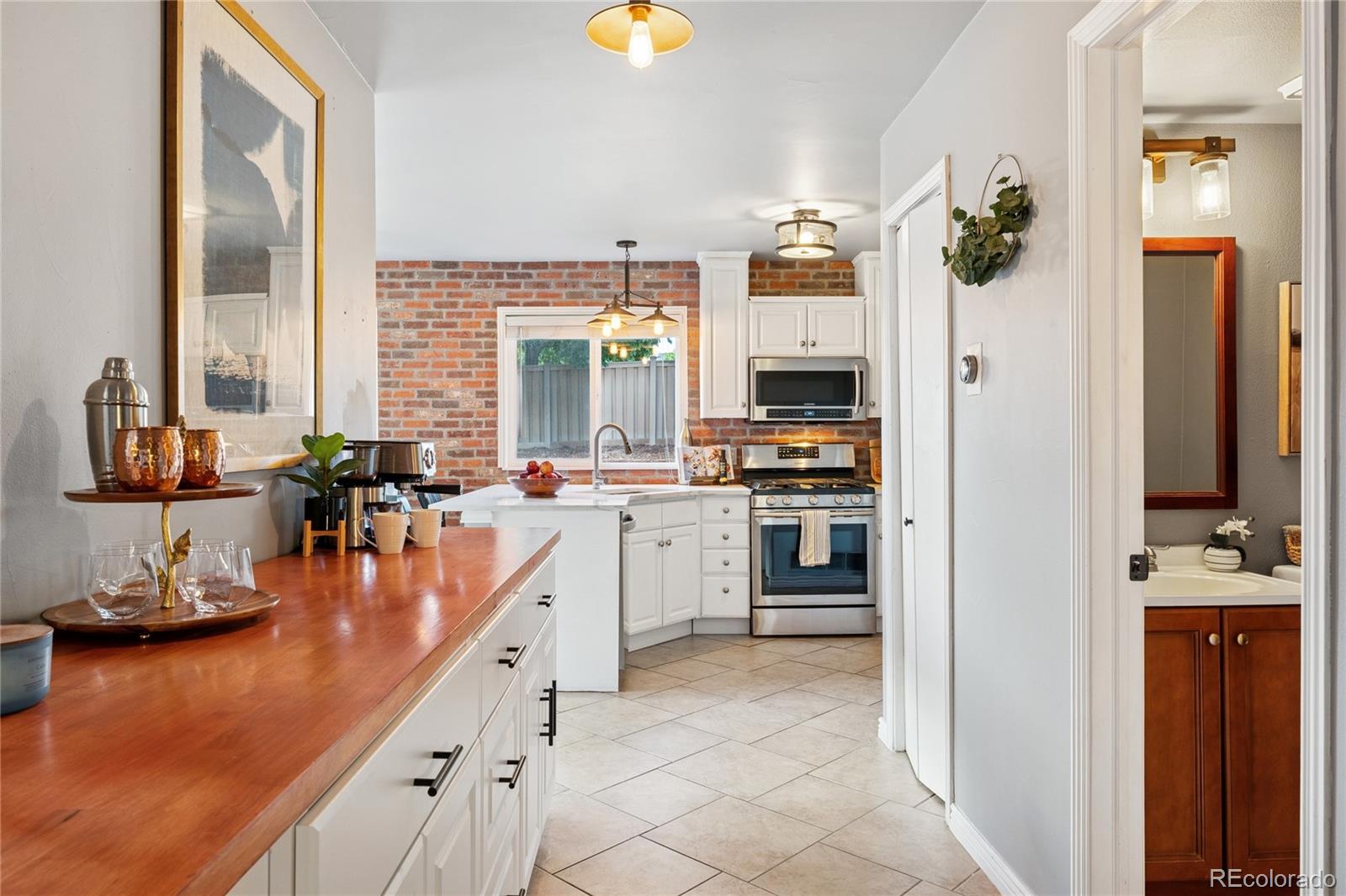 MLS Image #5 for 561  james street,highlands ranch, Colorado