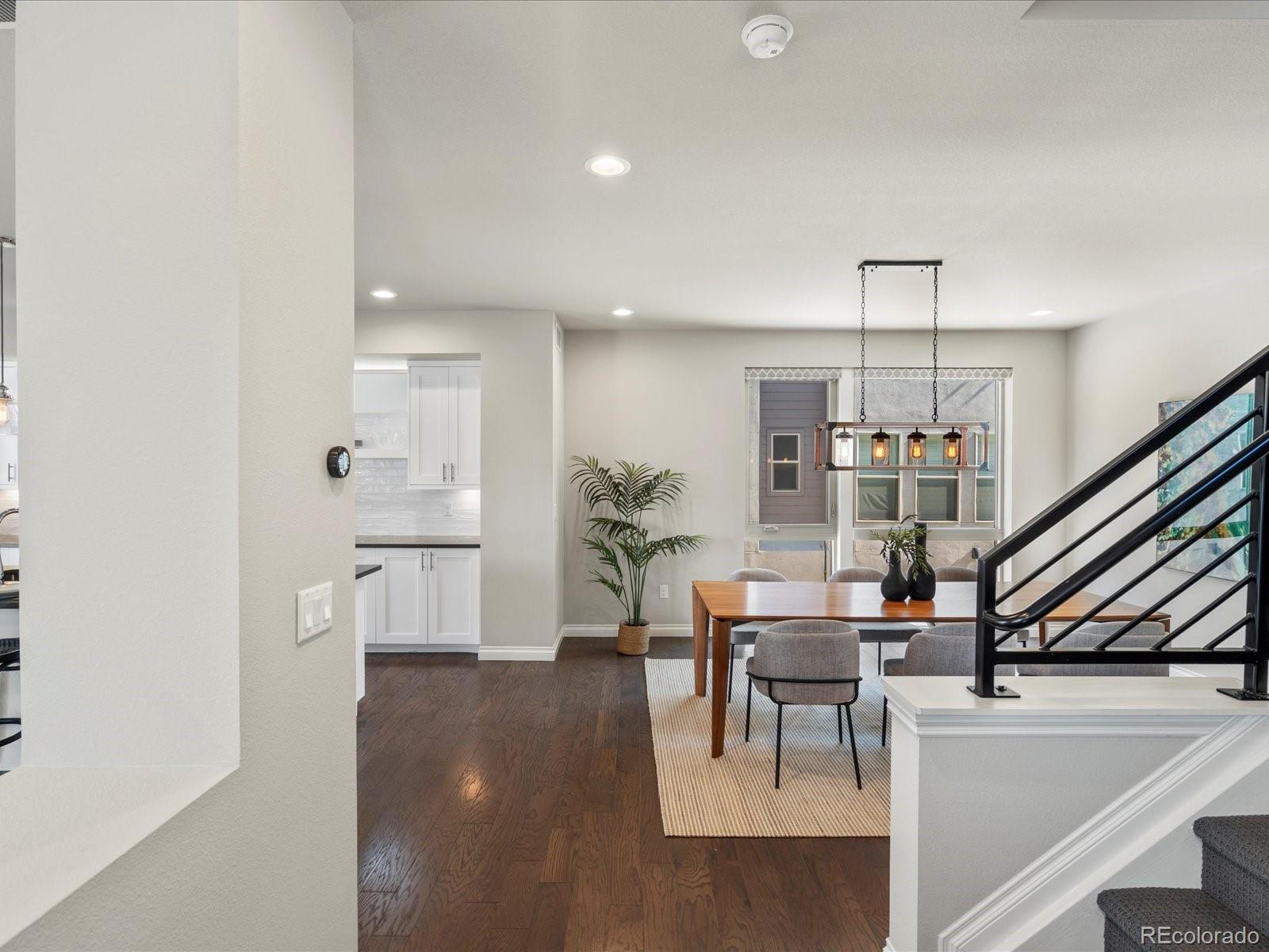 MLS Image #11 for 1819  gaylord street,denver, Colorado