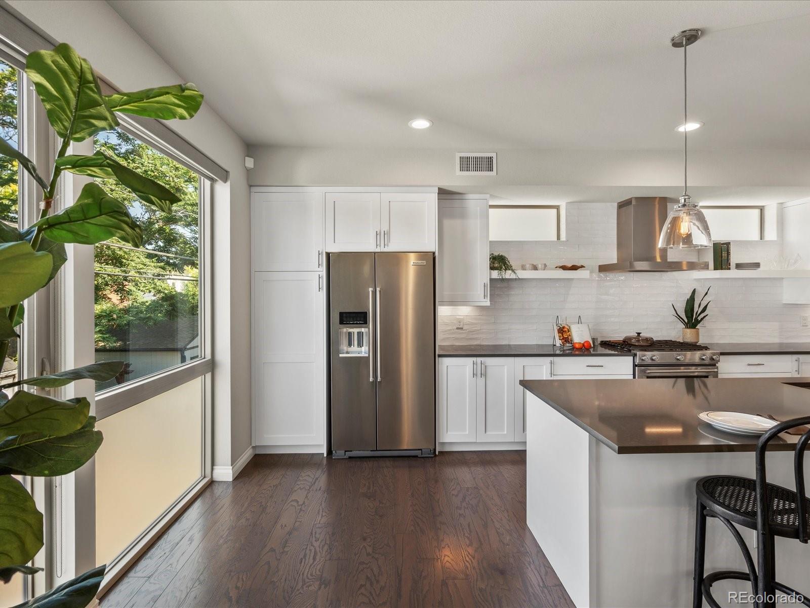 MLS Image #18 for 1819  gaylord street,denver, Colorado
