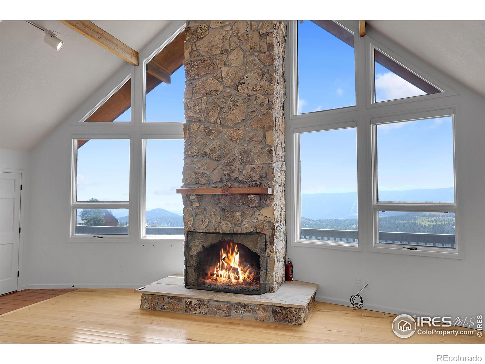 MLS Image #13 for 164  canon view road,boulder, Colorado