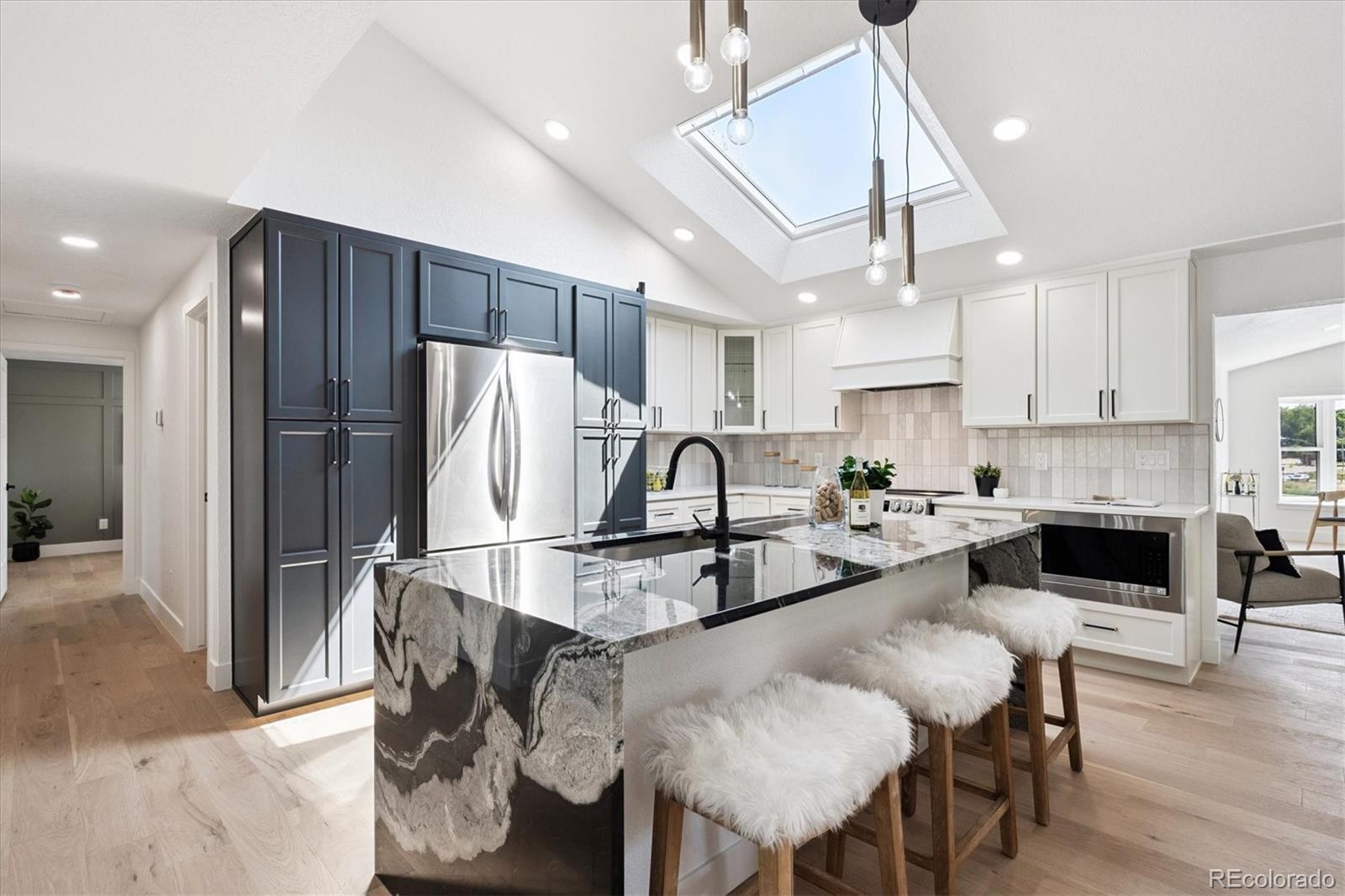 MLS Image #5 for 3206 s pontiac street,denver, Colorado