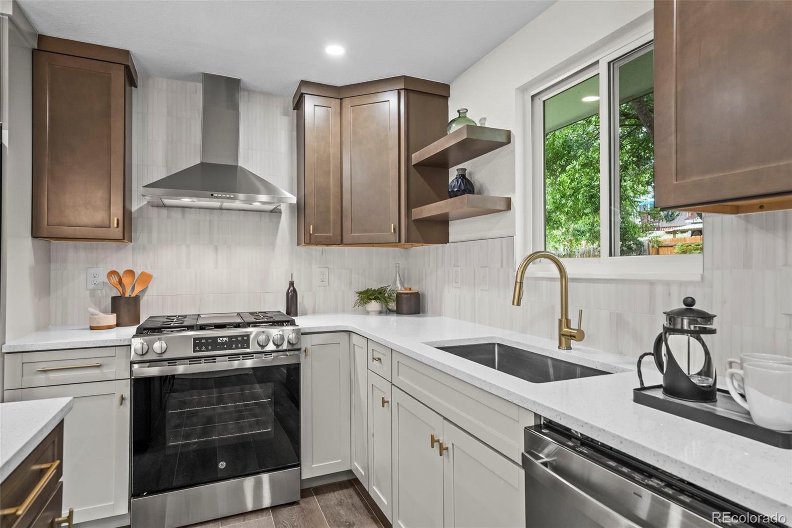 MLS Image #10 for 10067 w 68th place,arvada, Colorado